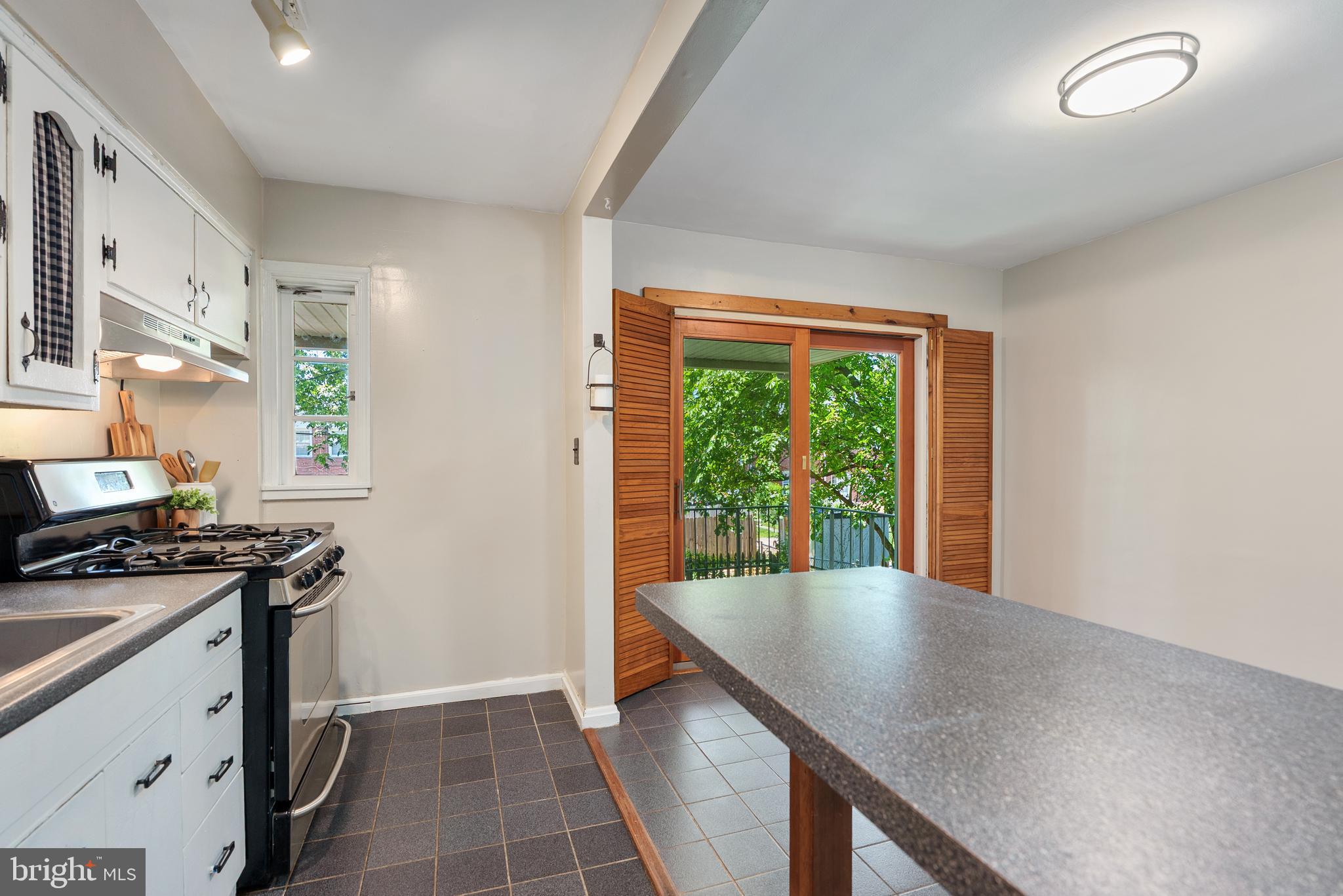 LOCH RAVEN HEIGHTS - Residential