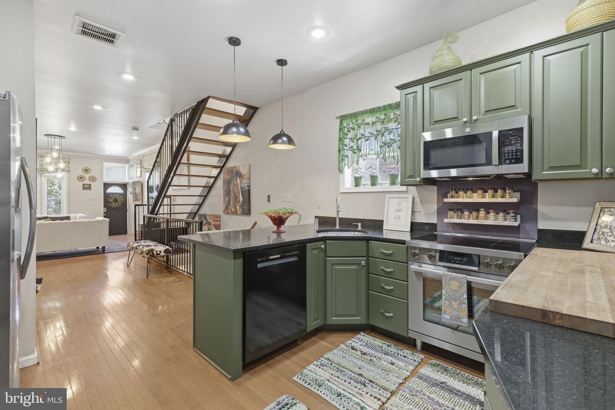 PATTERSON PARK - Residential