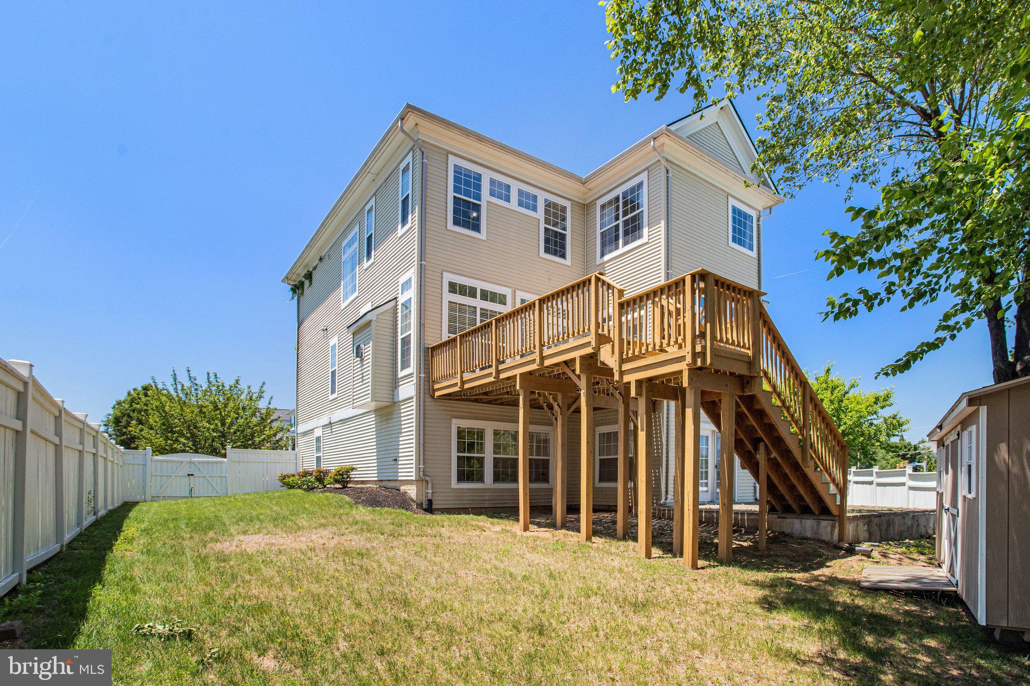JOHN LEARY - Residential