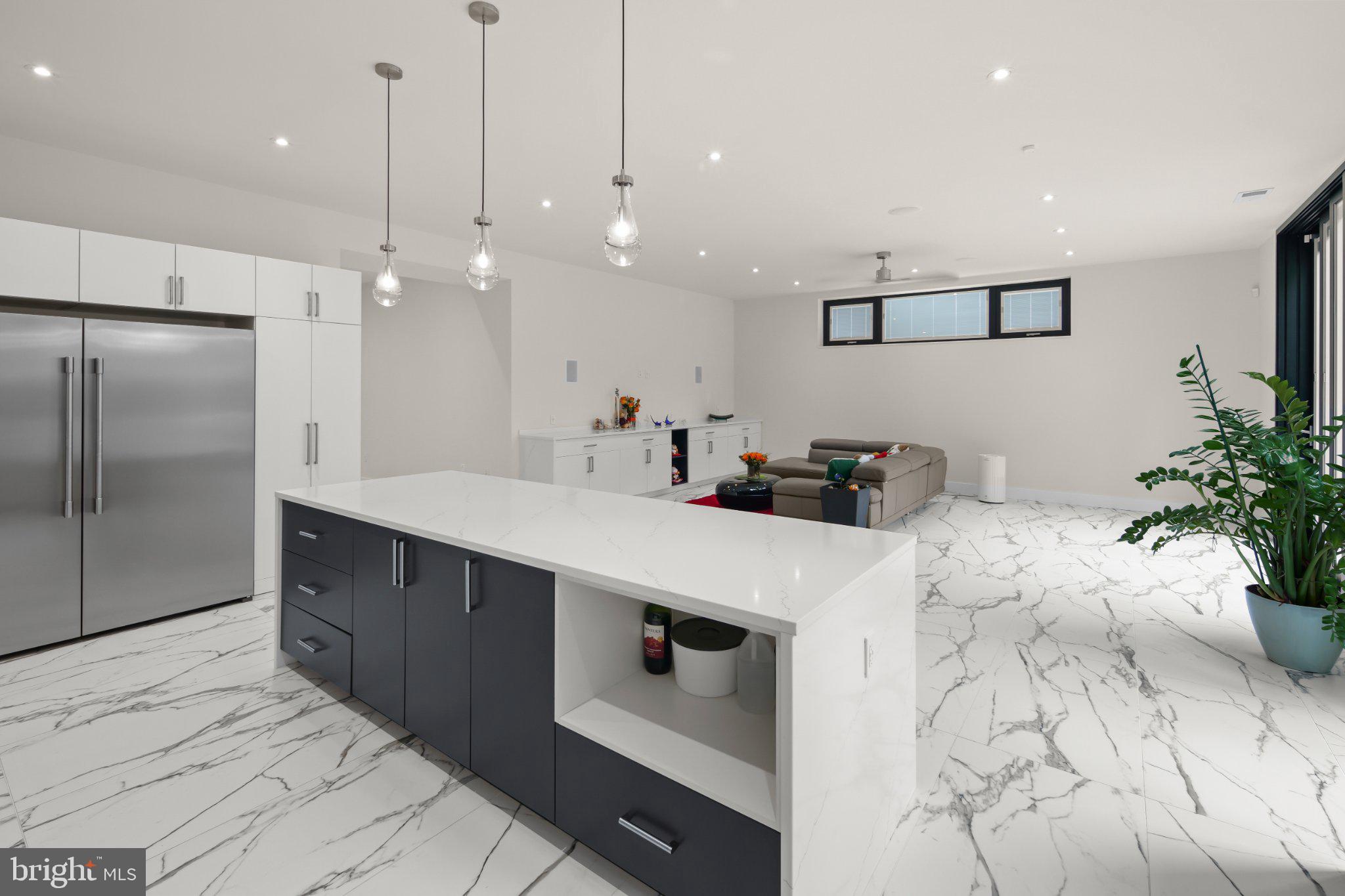 PIMMIT HILLS - Residential