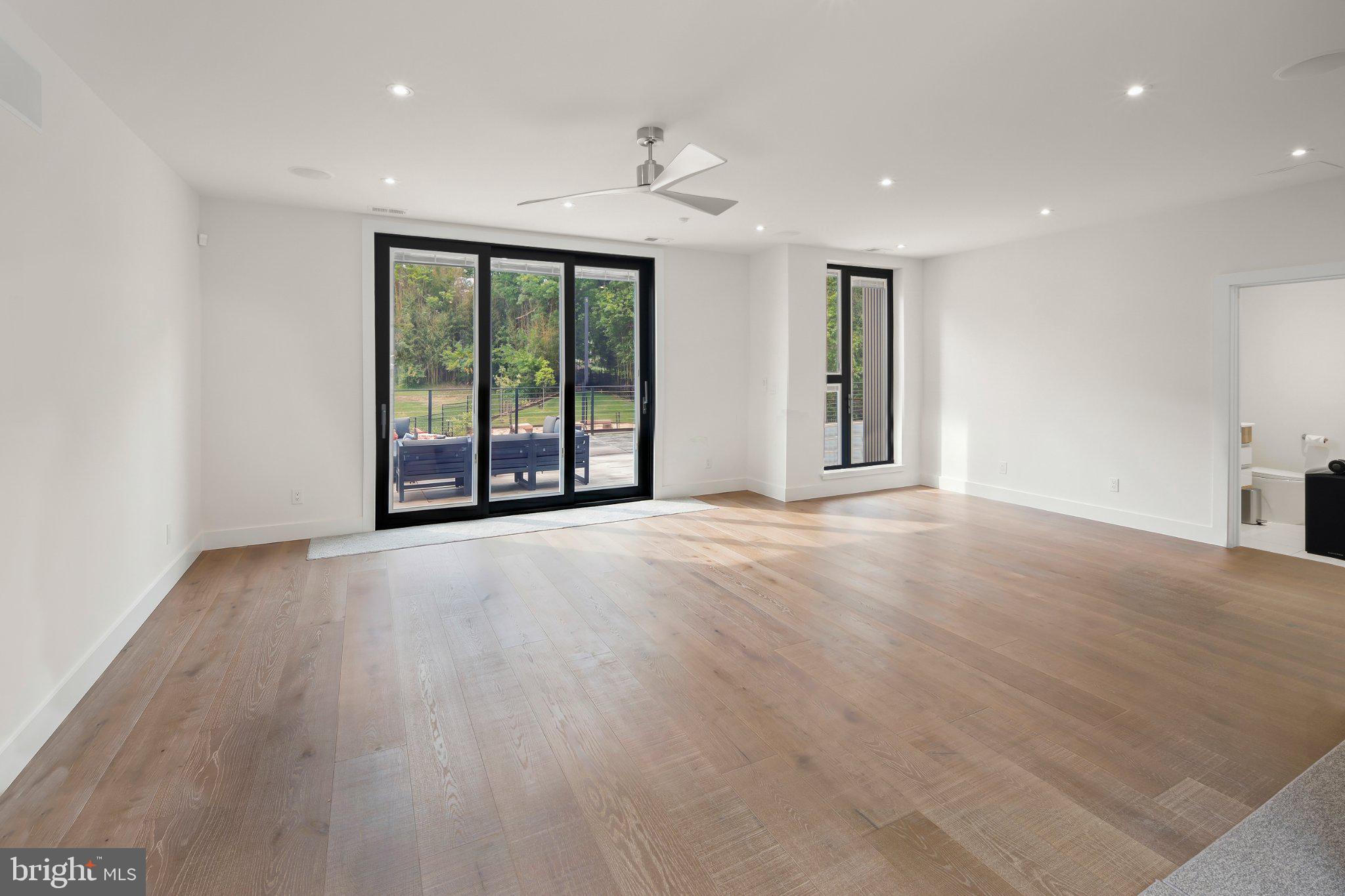 PIMMIT HILLS - Residential