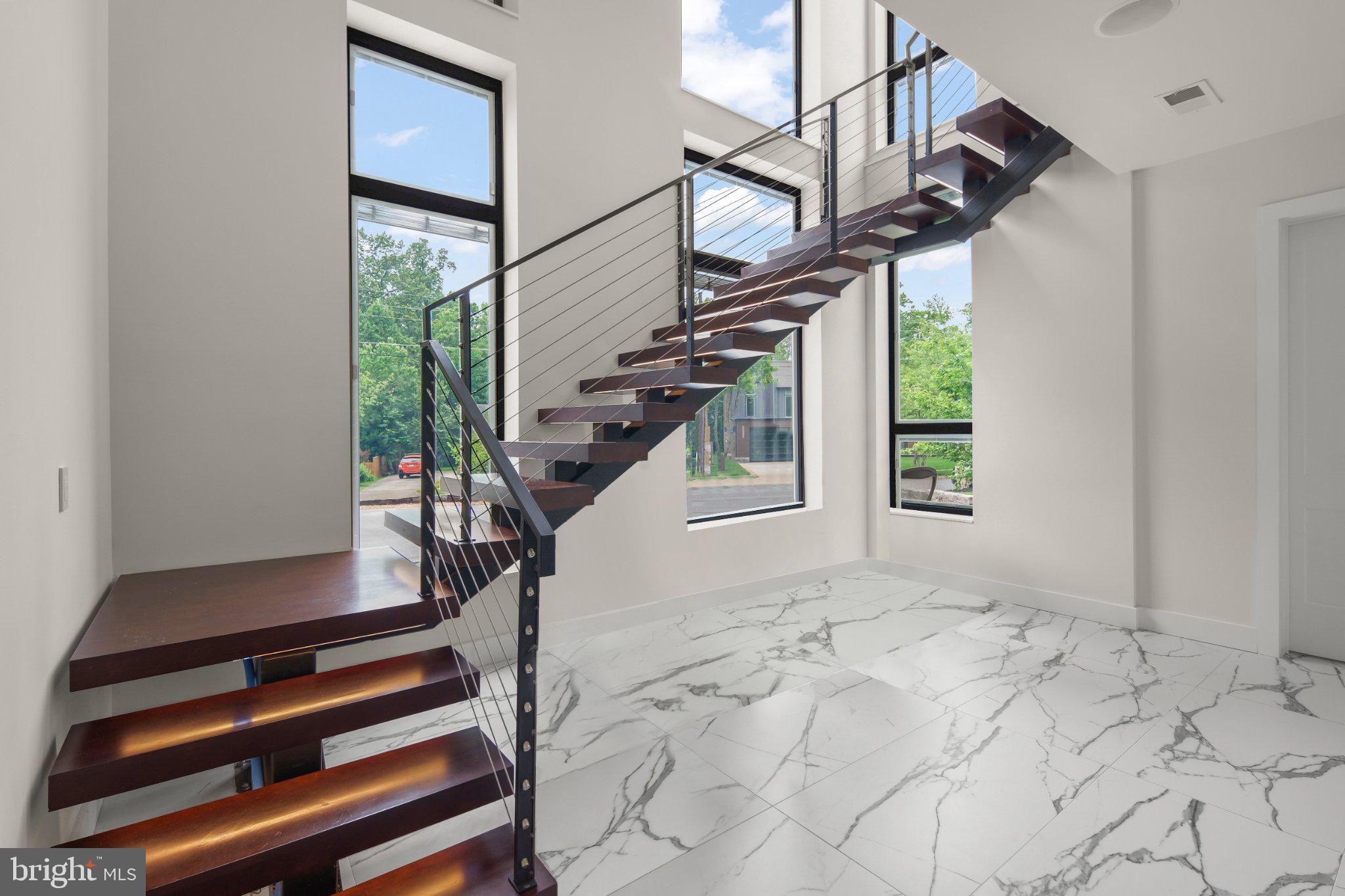 PIMMIT HILLS - Residential