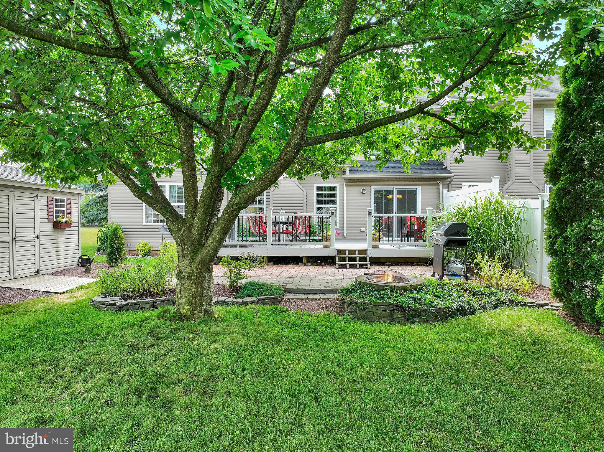 ROLLING MEADOWS - Residential