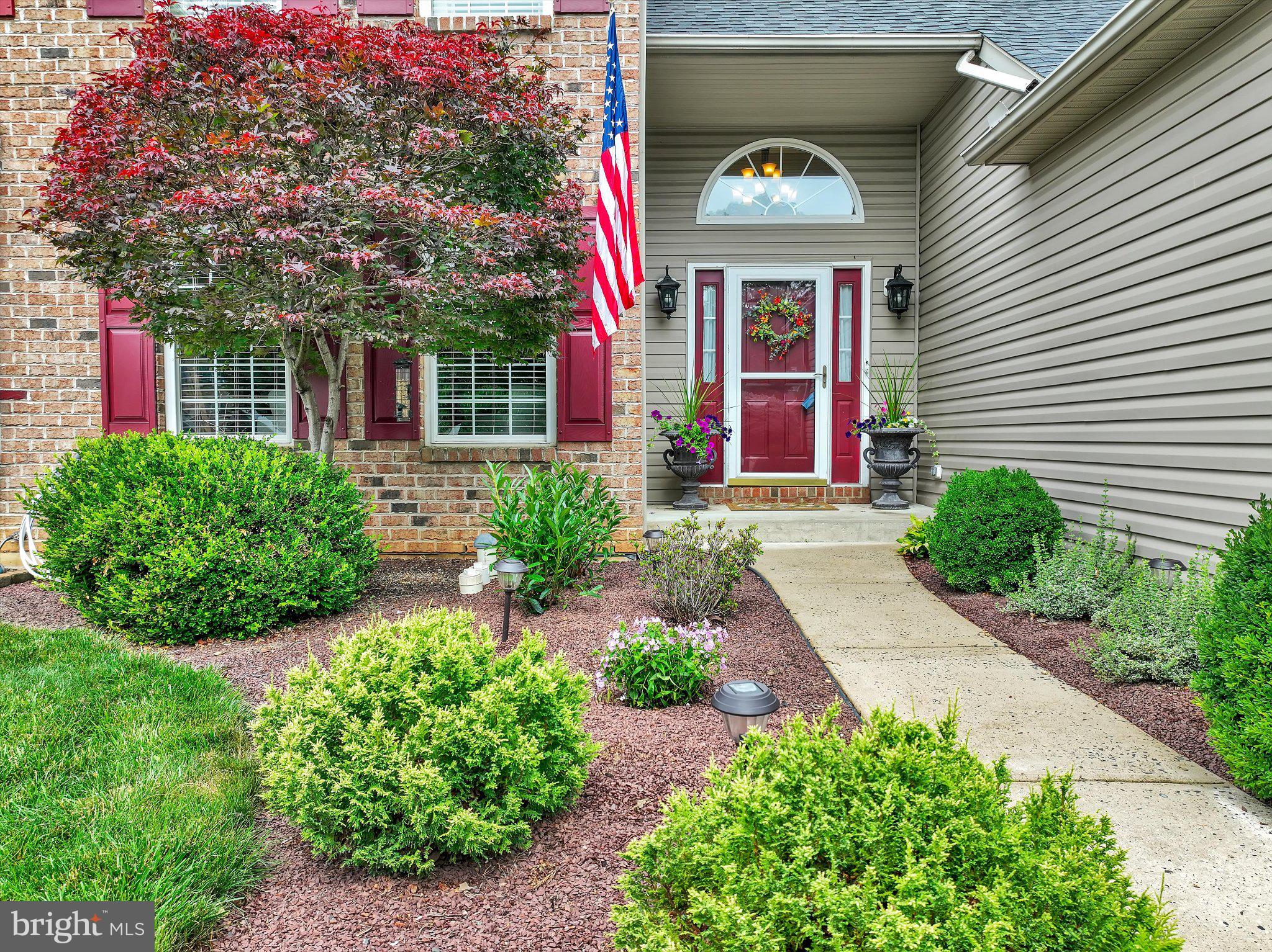 ROLLING MEADOWS - Residential