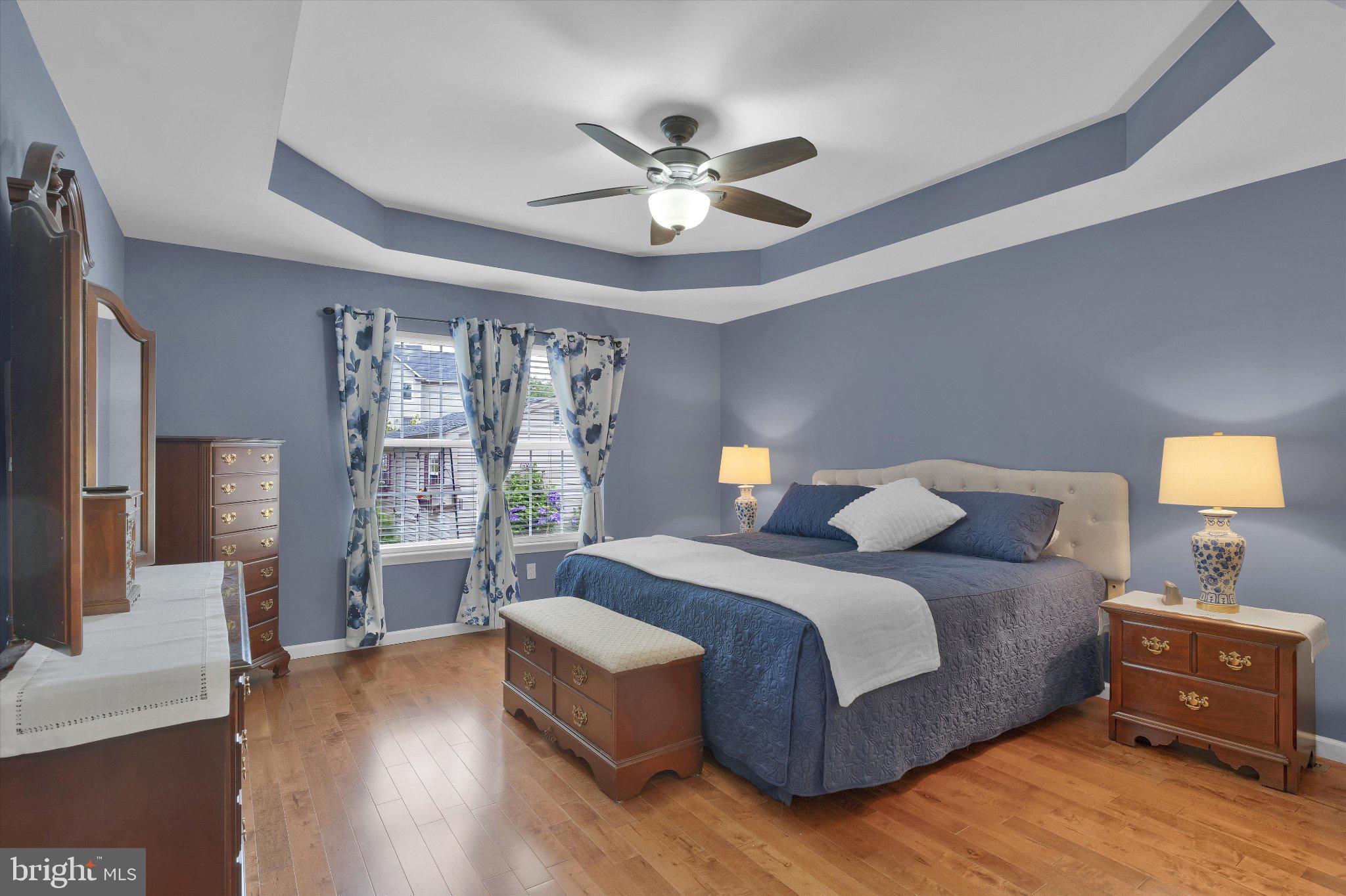 ROLLING MEADOWS - Residential