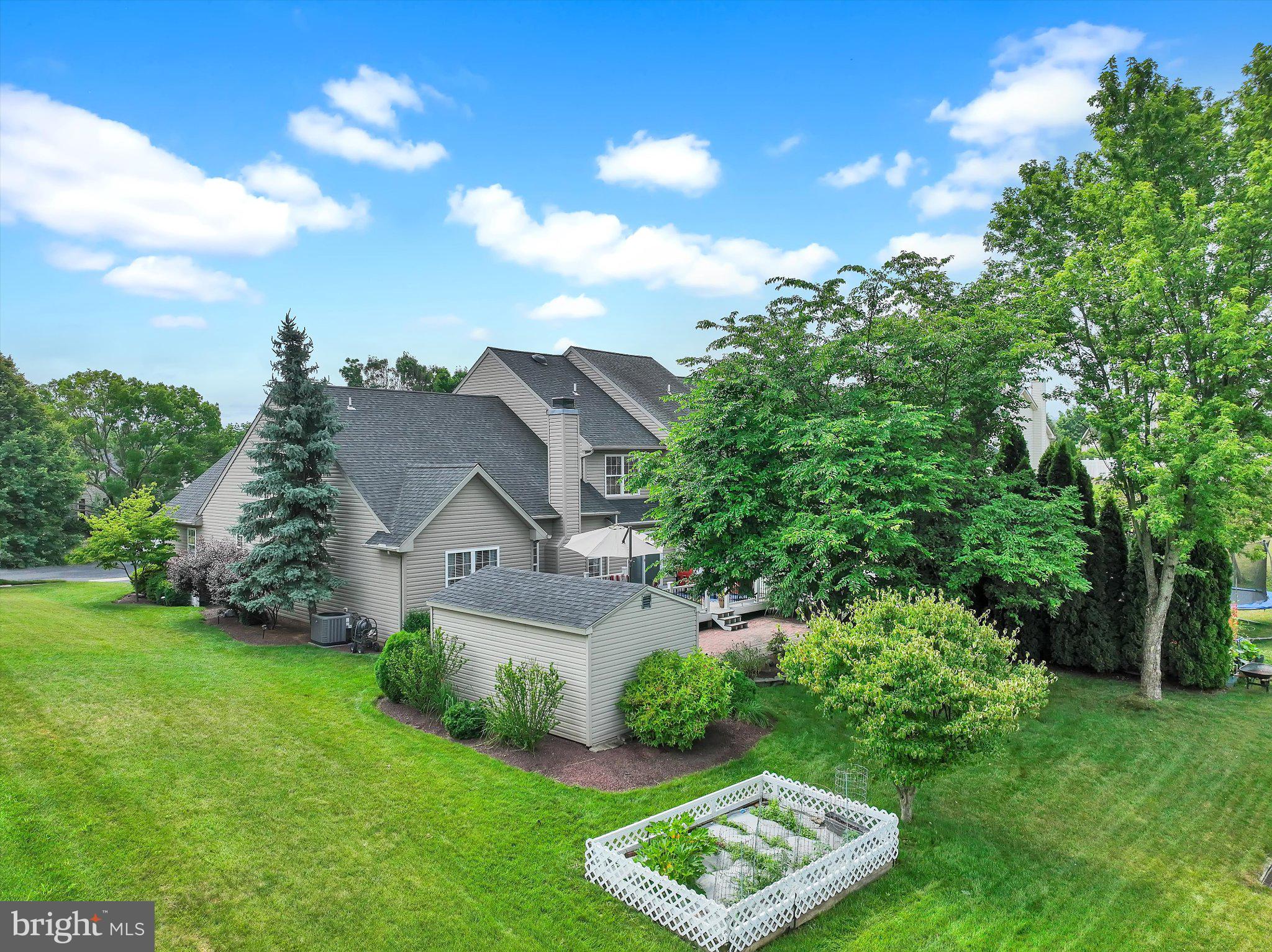 ROLLING MEADOWS - Residential
