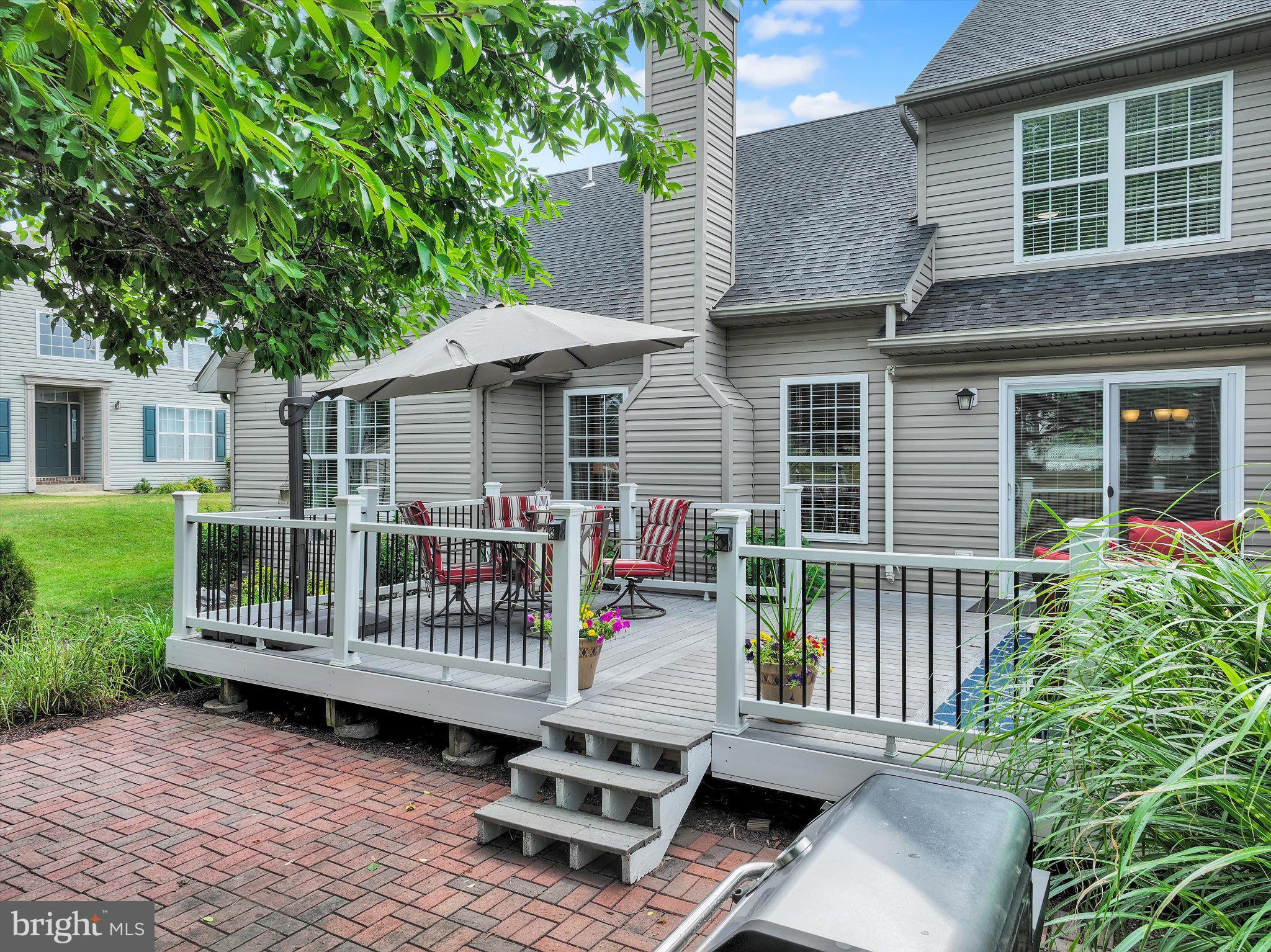 ROLLING MEADOWS - Residential