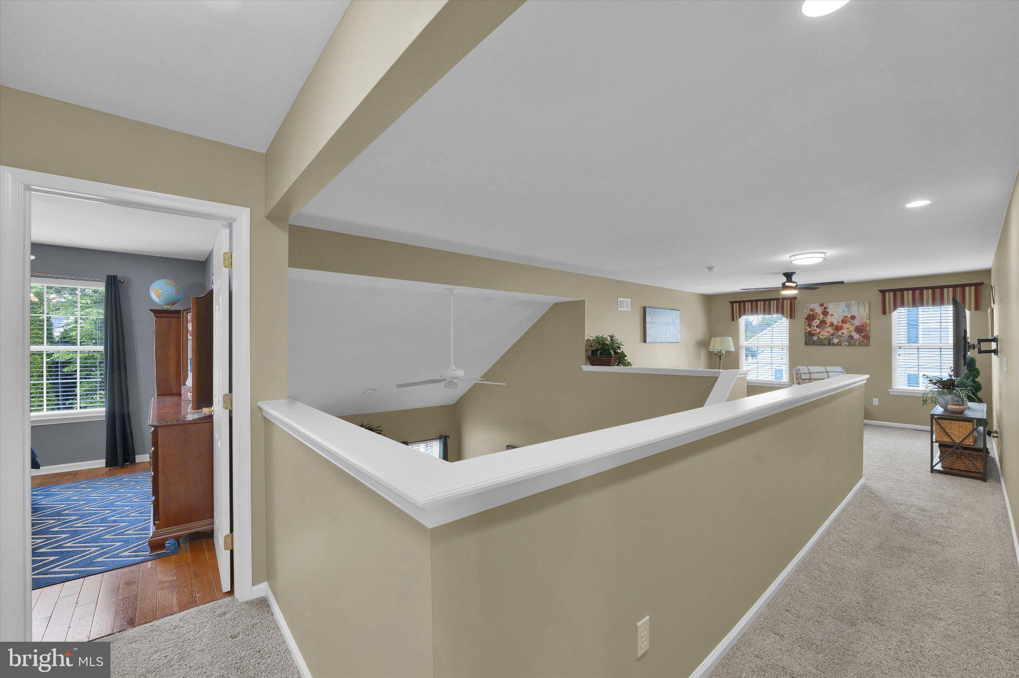 ROLLING MEADOWS - Residential