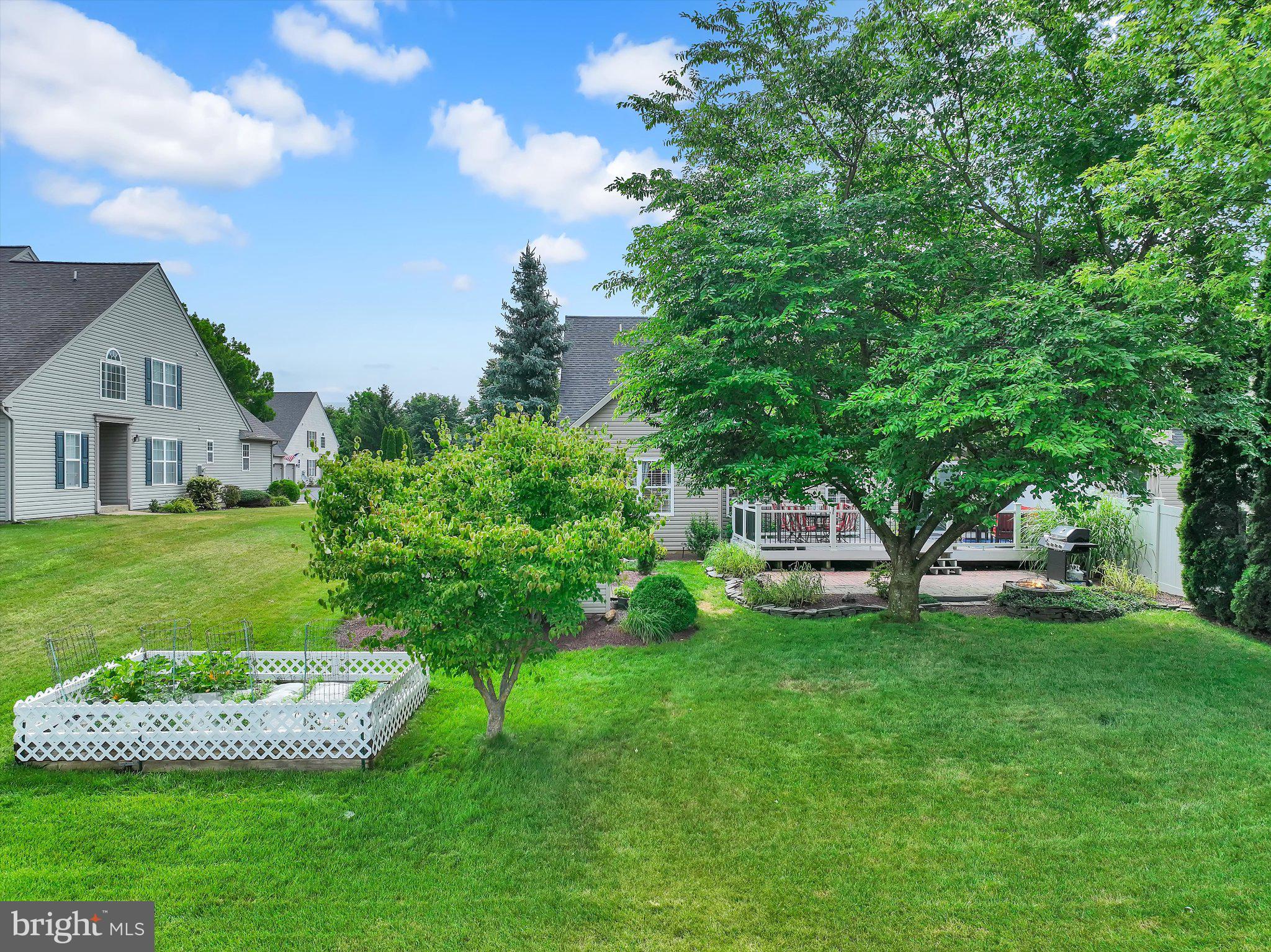 ROLLING MEADOWS - Residential