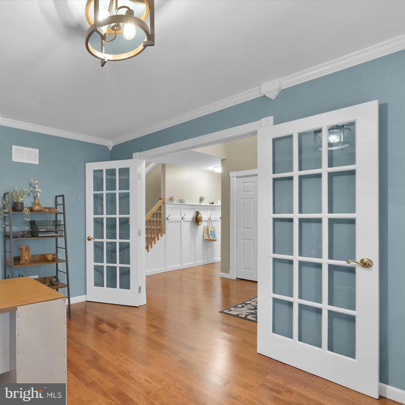ROLLING MEADOWS - Residential