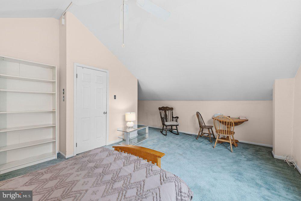 GRANITE RUN - Residential