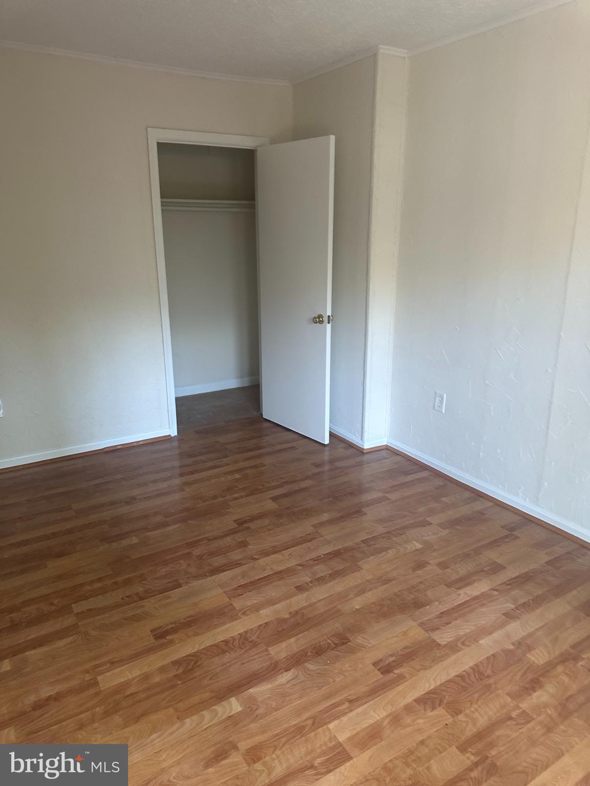 GREENWICH HILL - Residential Lease