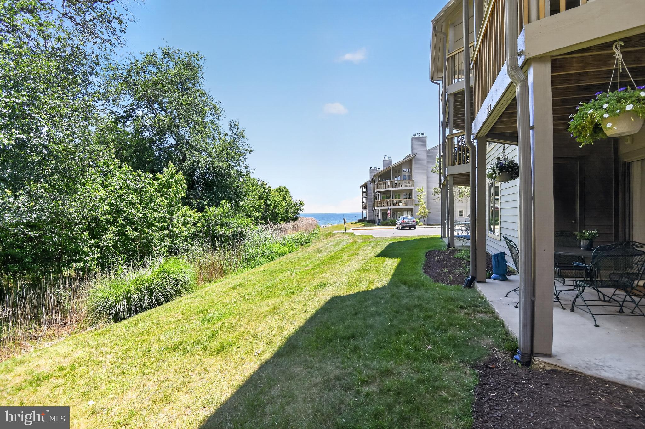 CHESAPEAKE HARBOUR - Residential