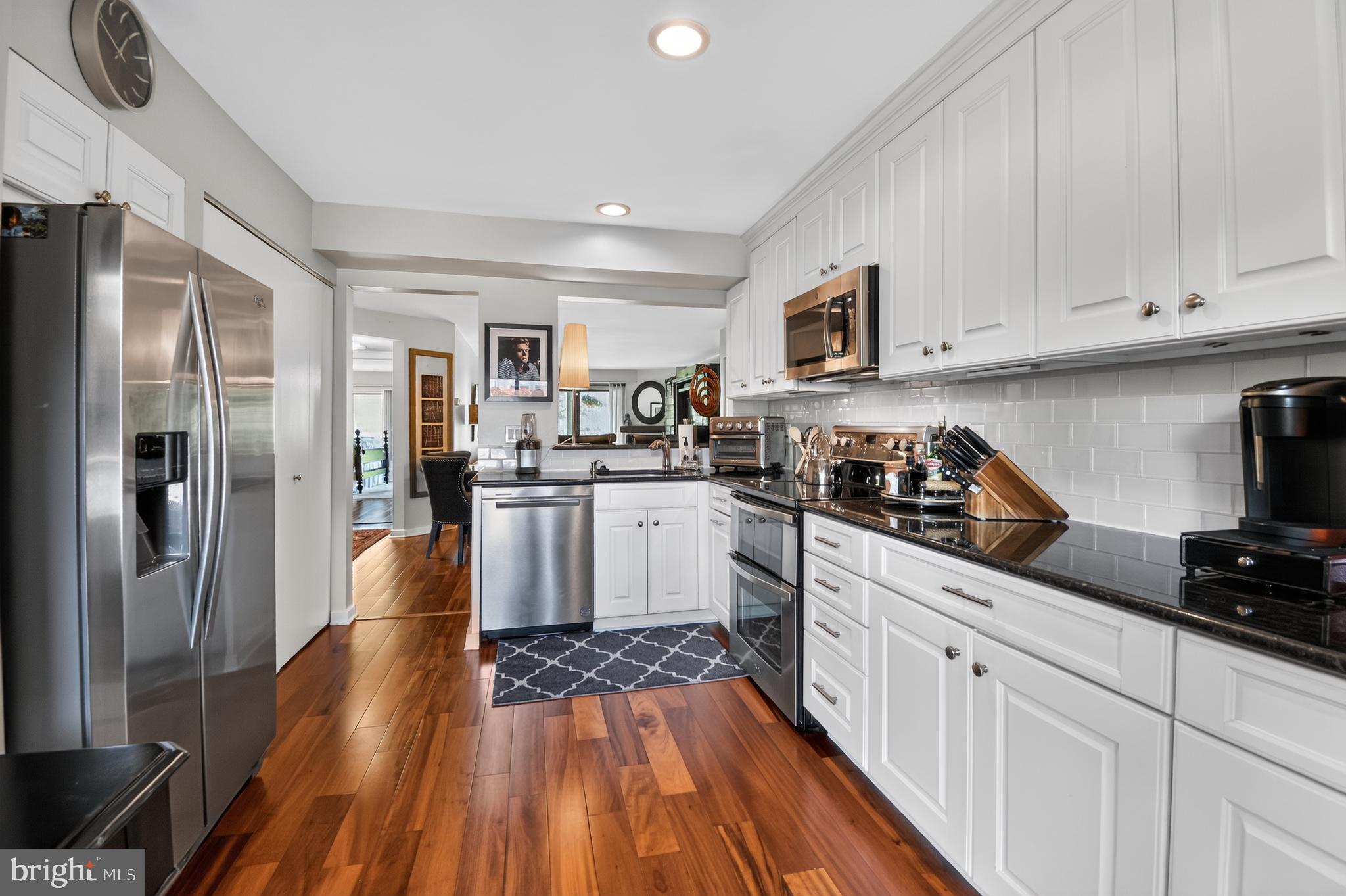 CHESAPEAKE HARBOUR - Residential
