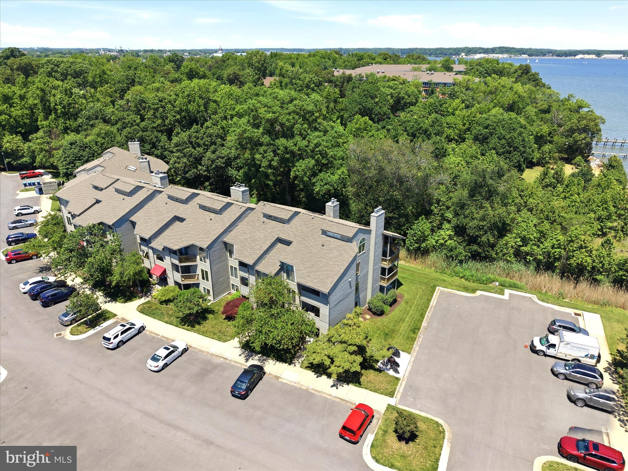 CHESAPEAKE HARBOUR - Residential