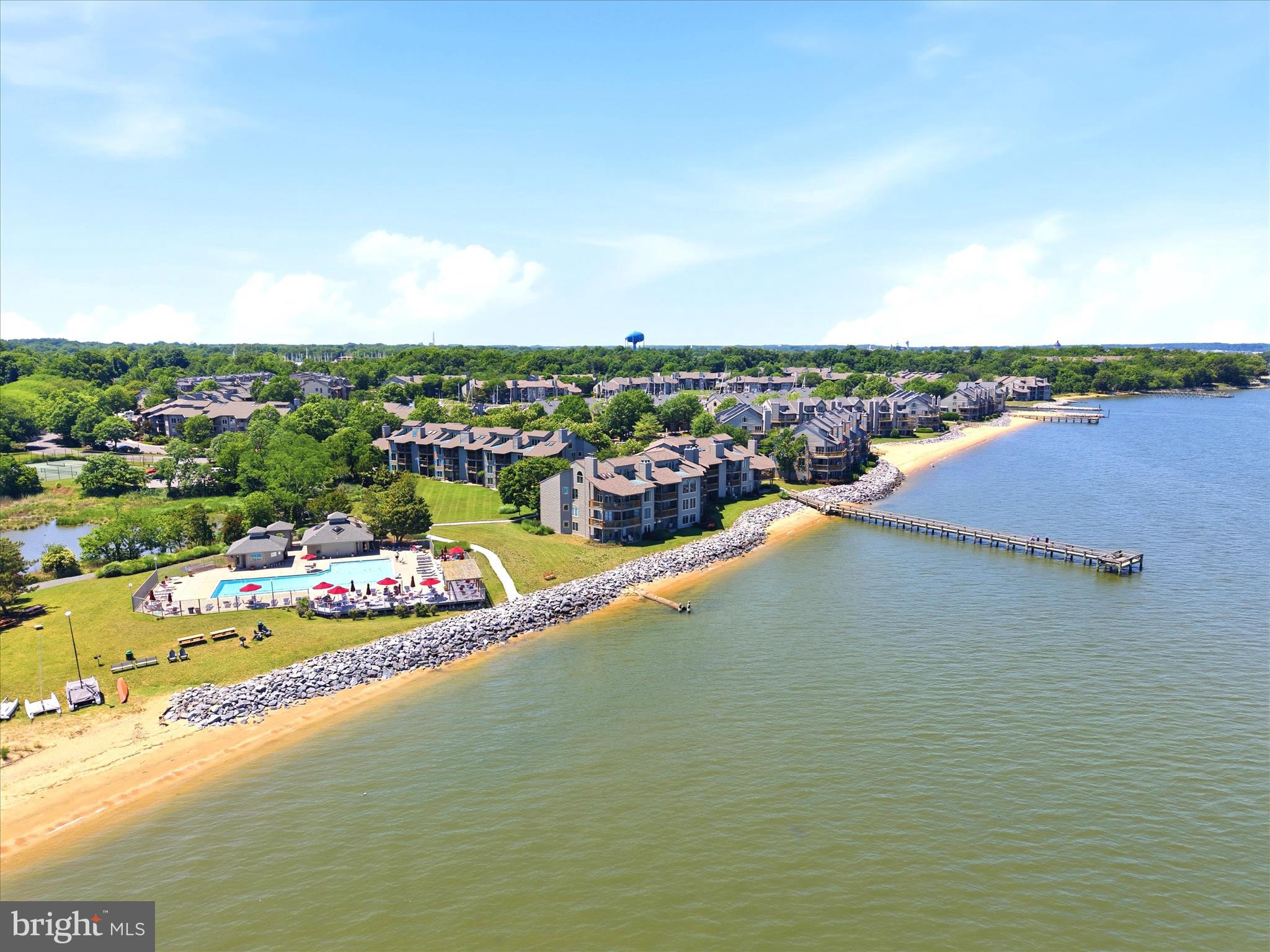 CHESAPEAKE HARBOUR - Residential