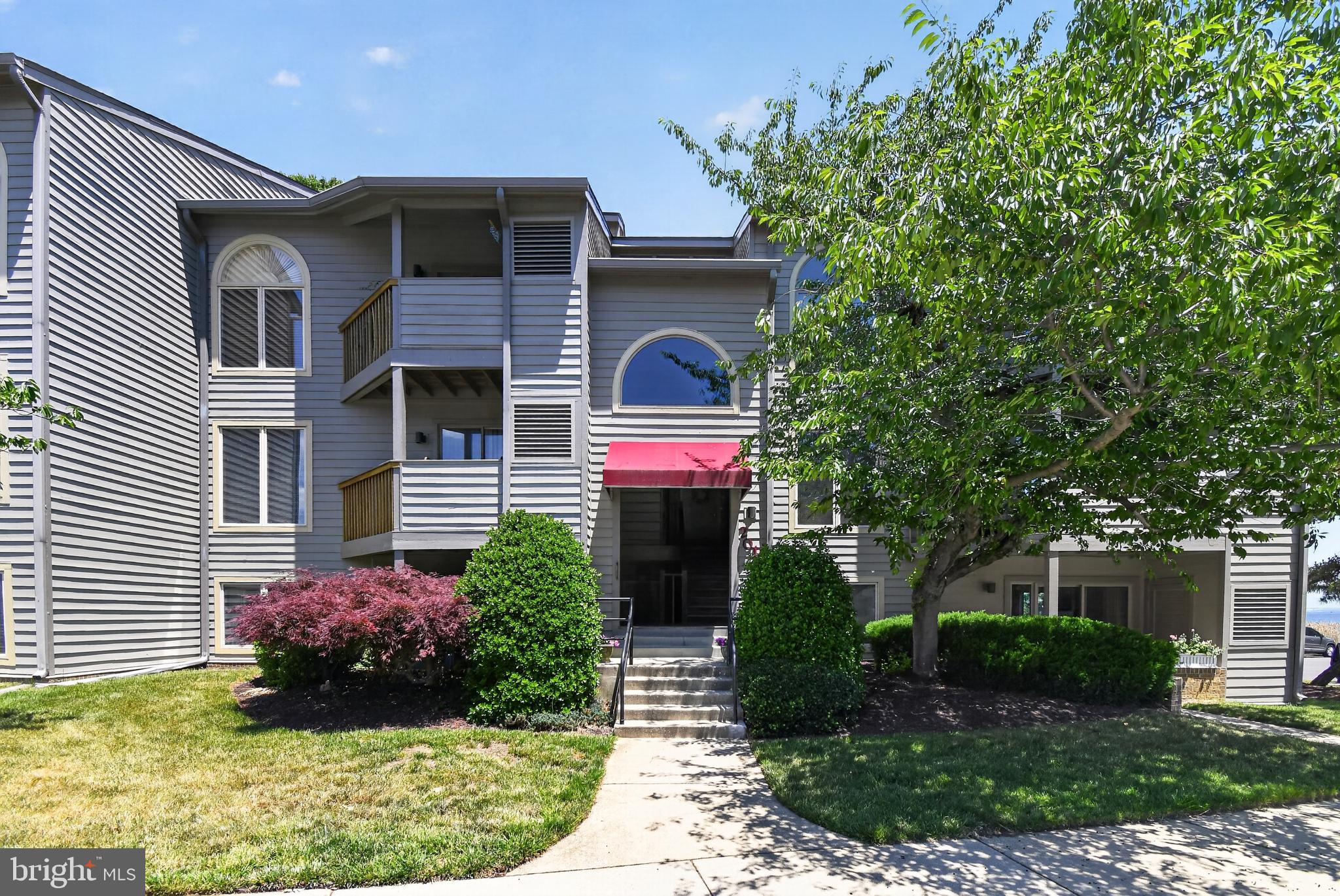 CHESAPEAKE HARBOUR - Residential