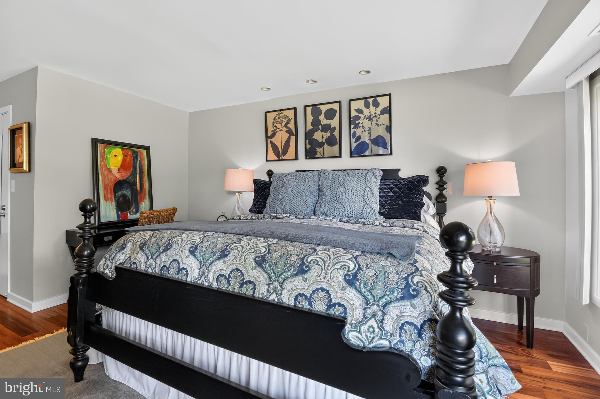 CHESAPEAKE HARBOUR - Residential