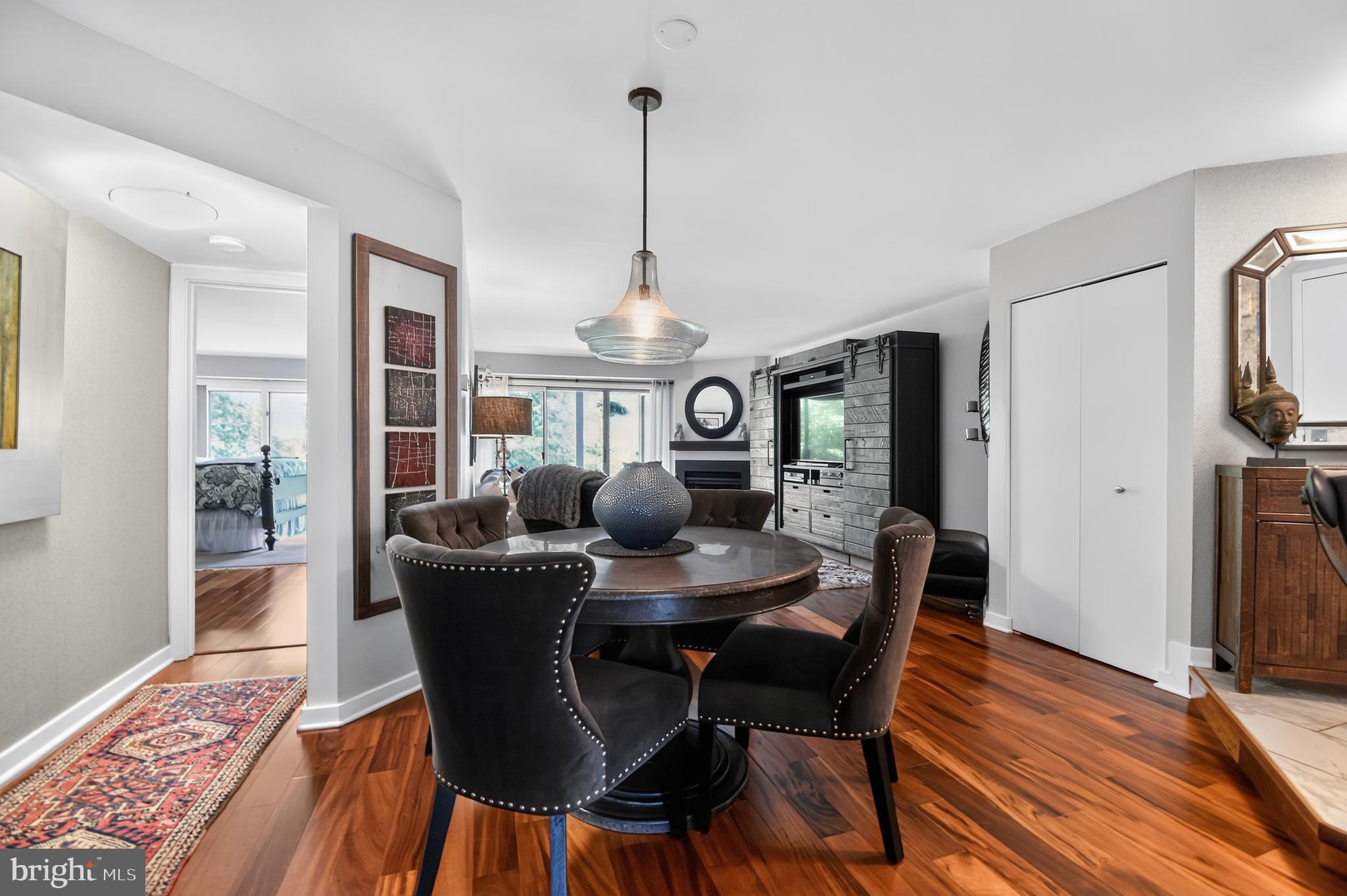 CHESAPEAKE HARBOUR - Residential