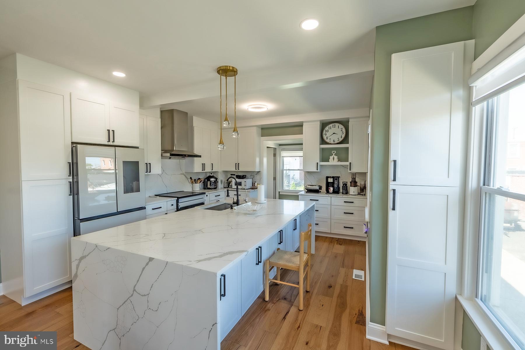 LAWNDALE - Residential