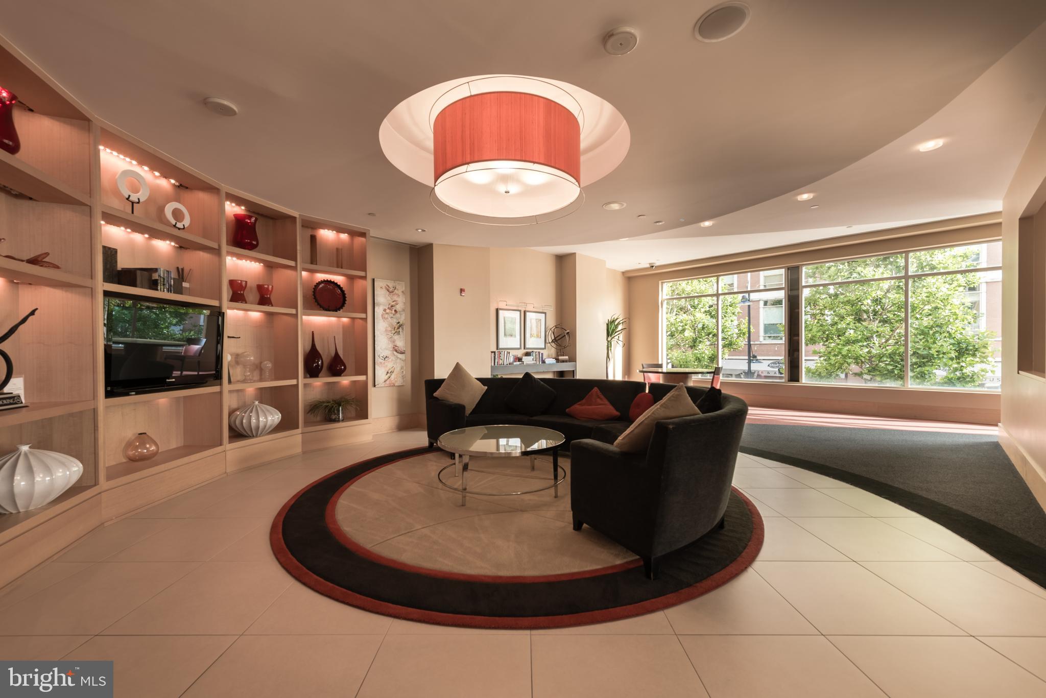 ONE NATIONAL HARBOR CONDOMINIUM - Residential