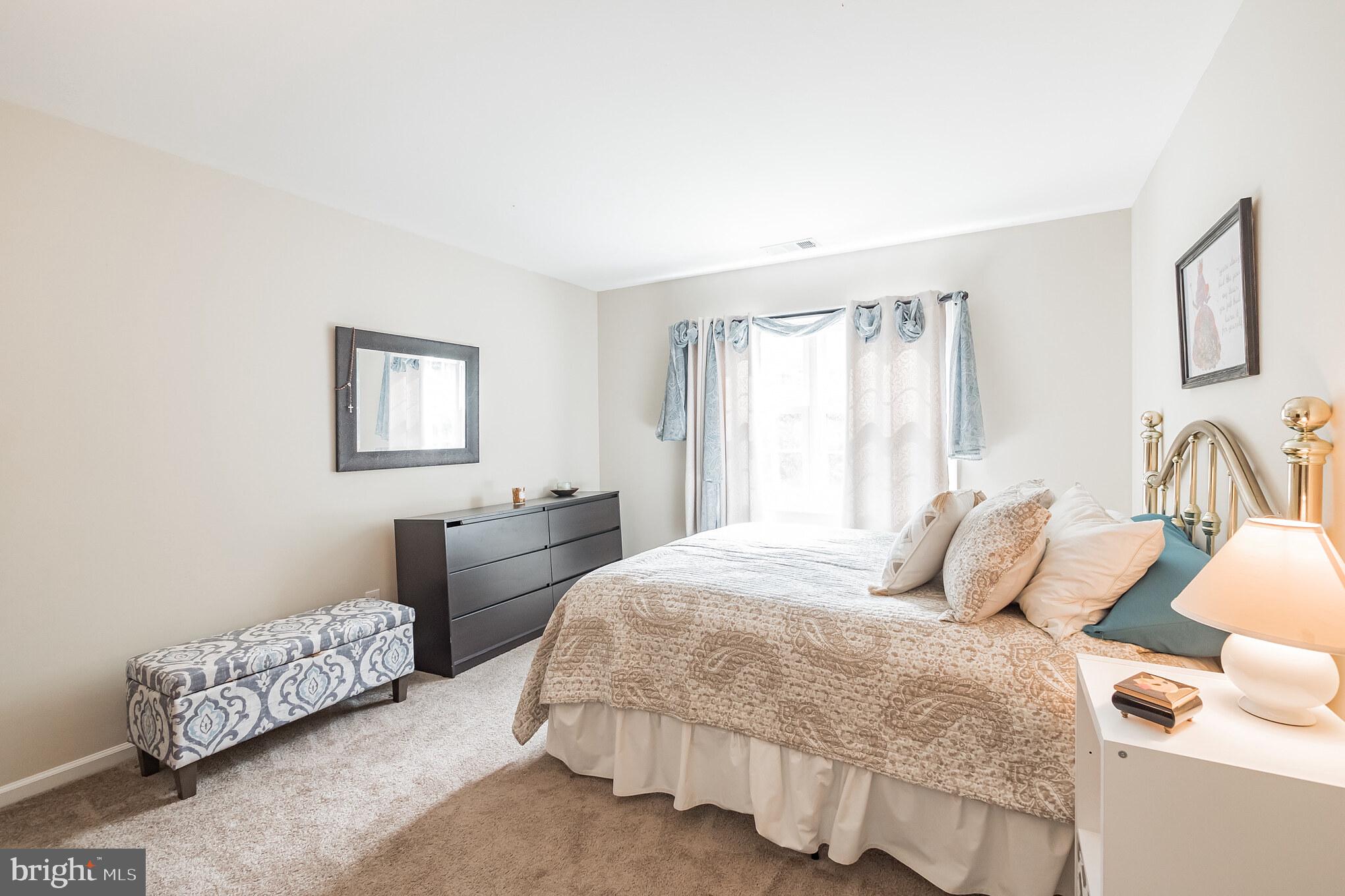 FAIRIDGE - Residential