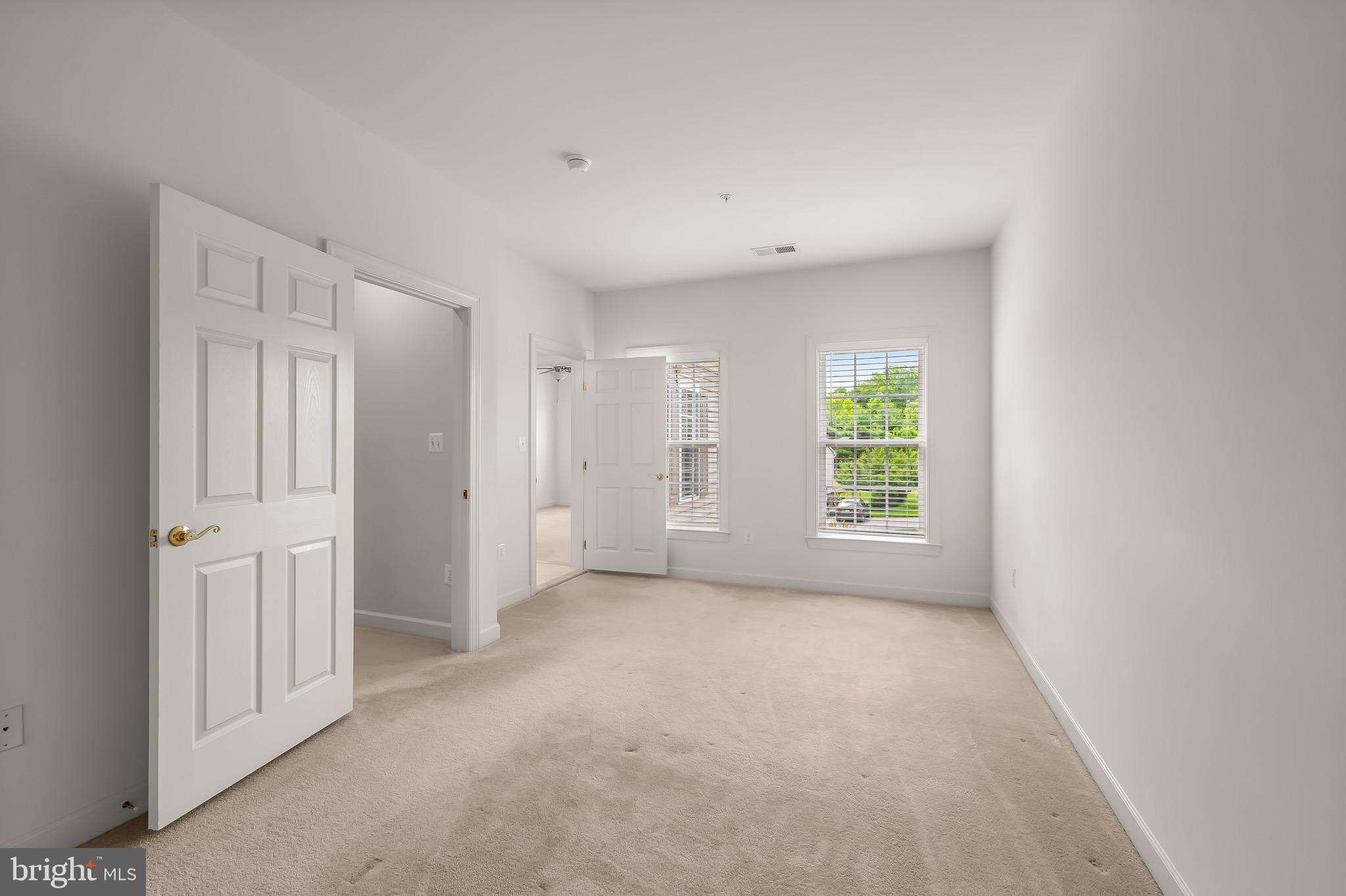 ELLICOTT MEADOWS - Residential