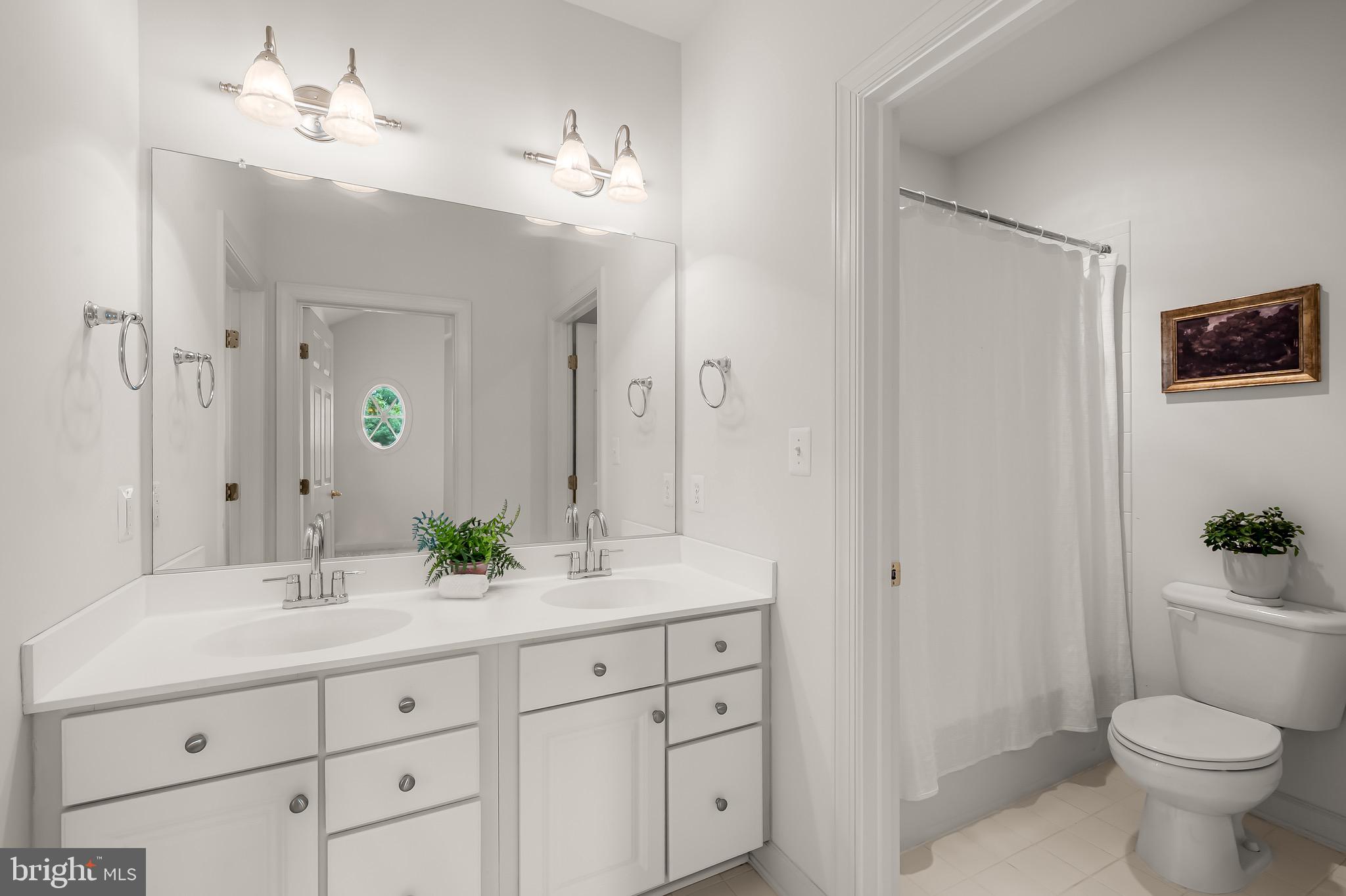 ELLICOTT MEADOWS - Residential