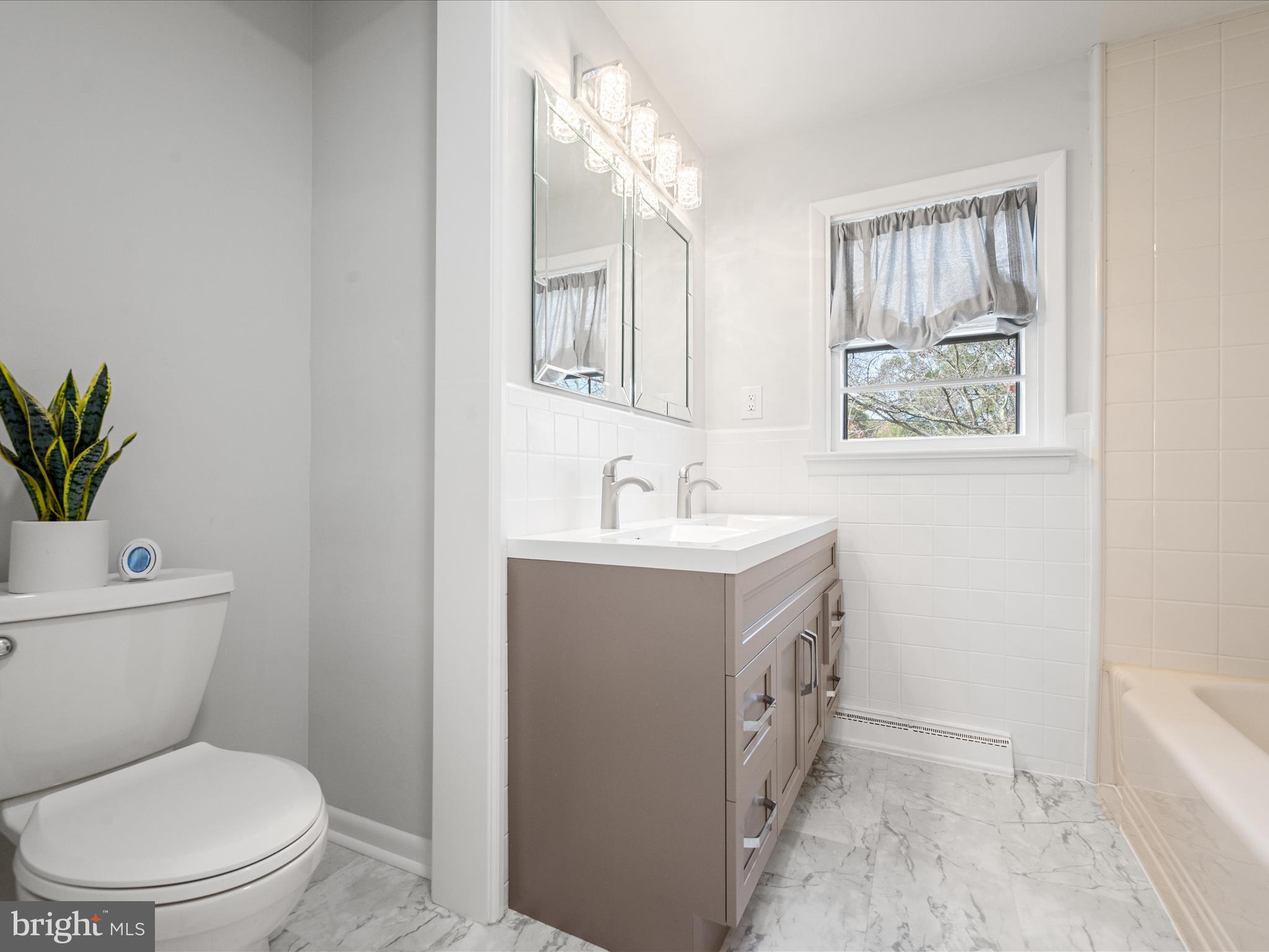 JOHNSON - Residential Lease