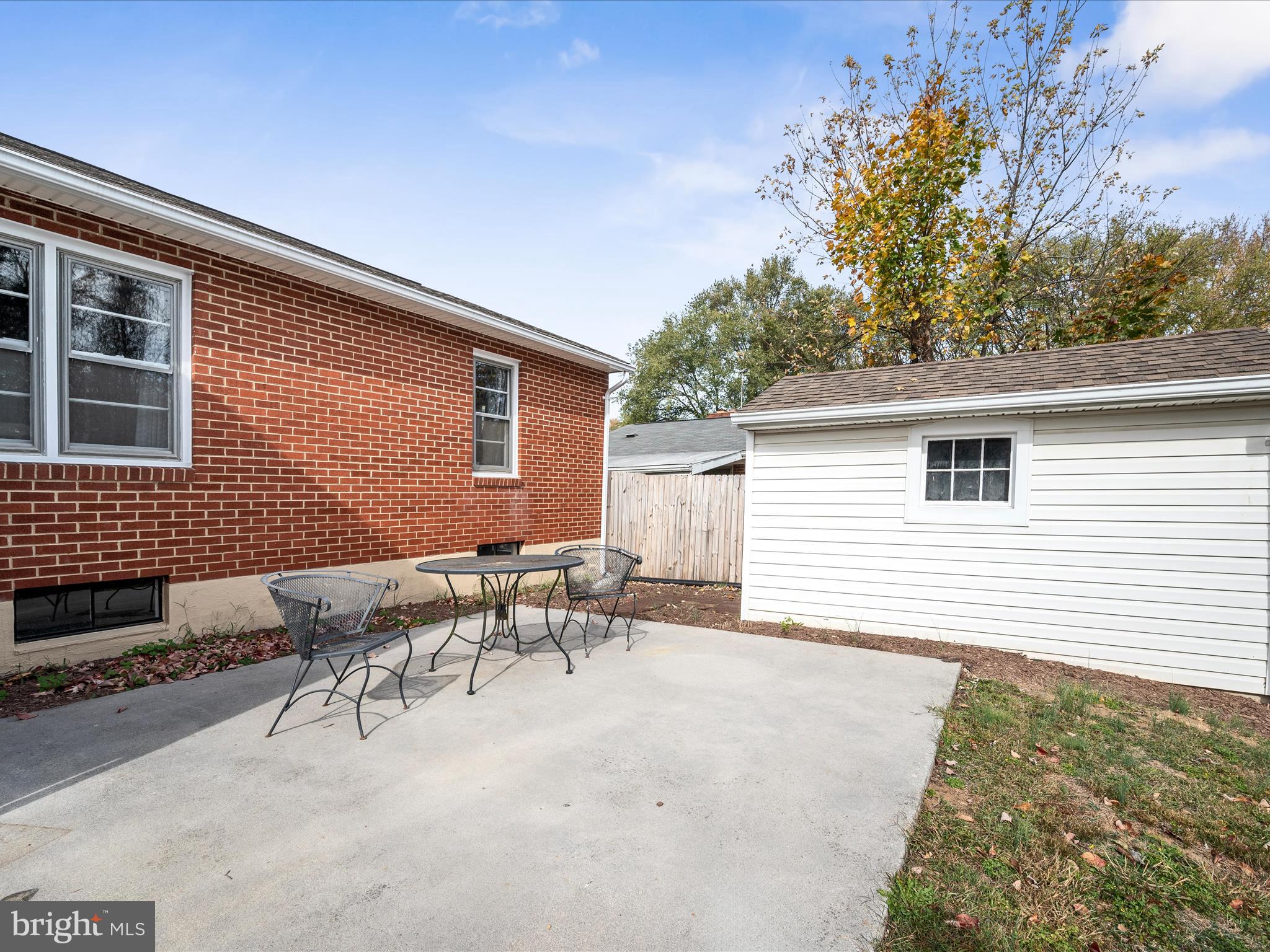 JOHNSON - Residential Lease