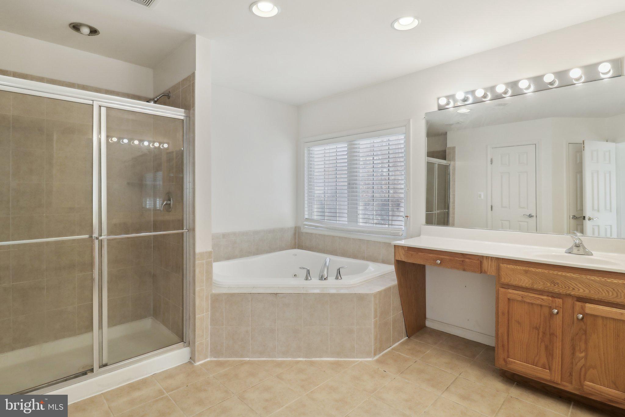 POWELLS LANDING - Residential