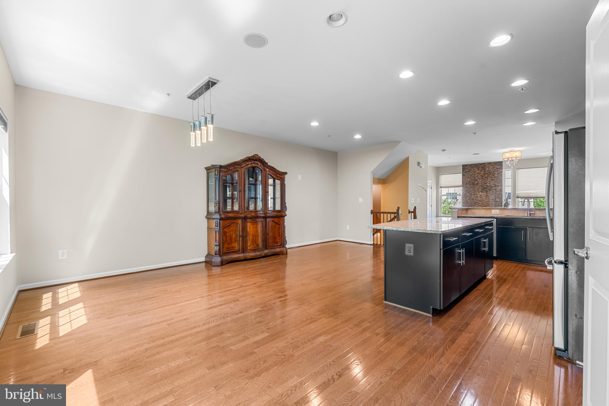 ELLICOTT CROSSING - Residential Lease