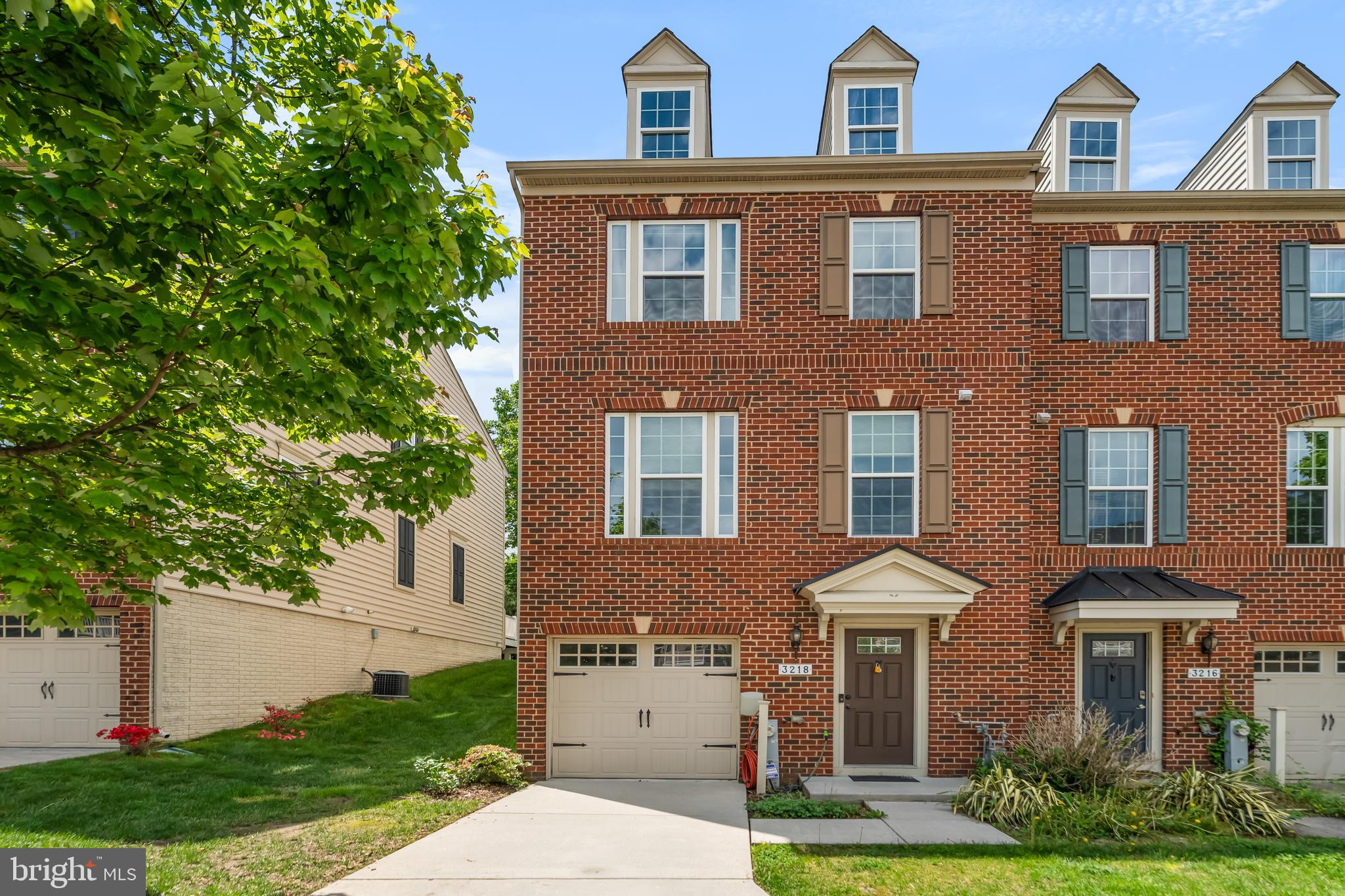 ELLICOTT CROSSING - Residential Lease