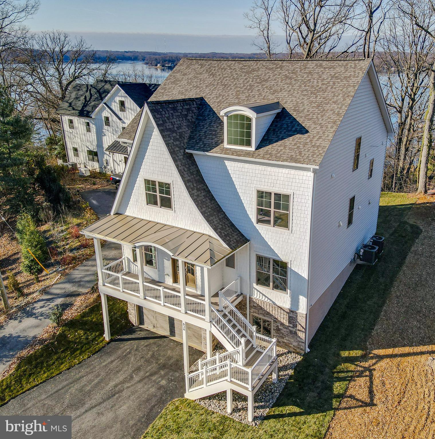 ROUND BAY - Residential
