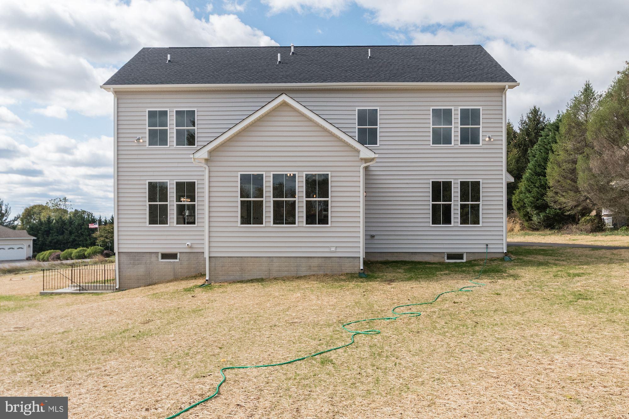 OAKDALE WOODS - Residential