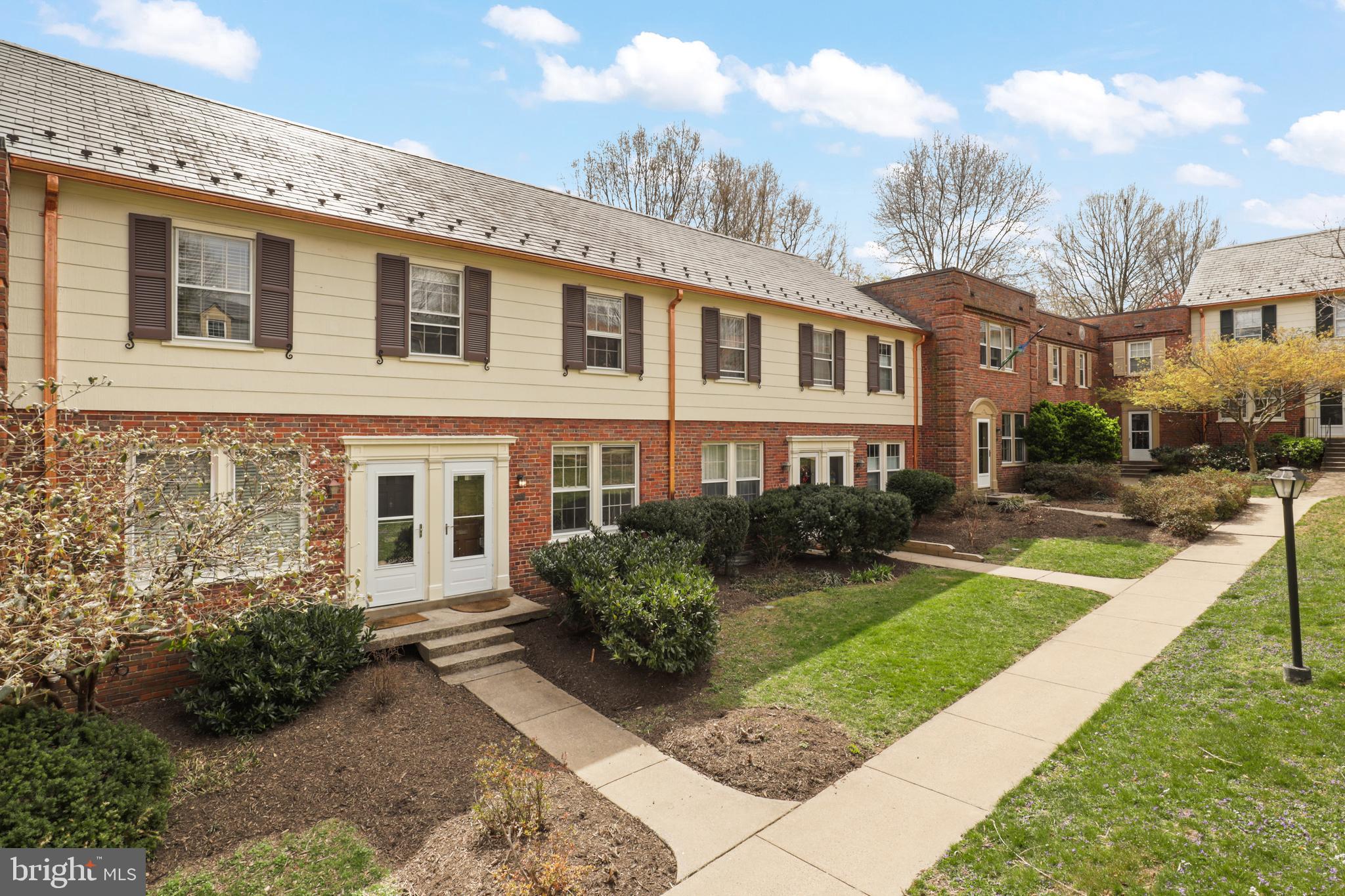 ARLINGTON VILLAGE - Residential