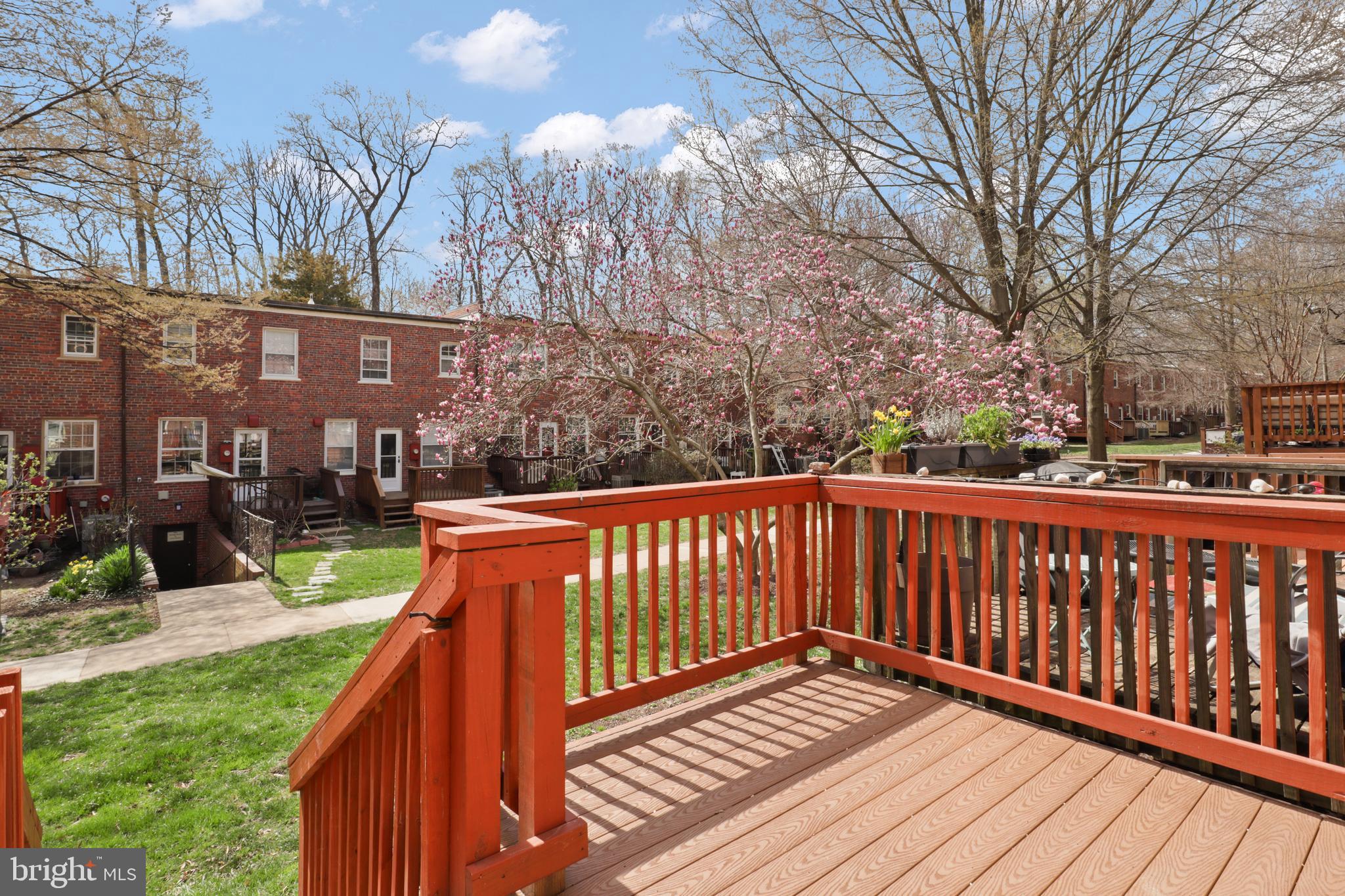 ARLINGTON VILLAGE - Residential