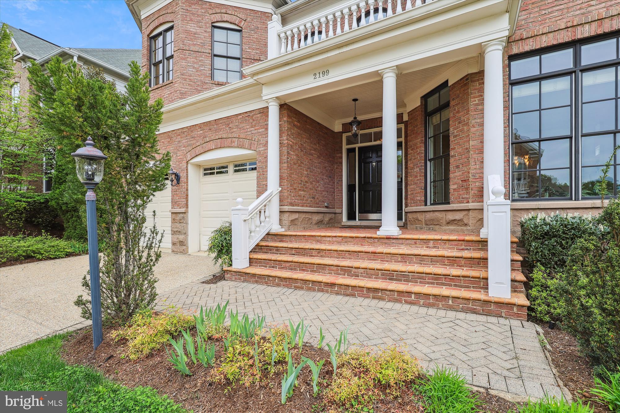 TYSONS CHASE - Residential