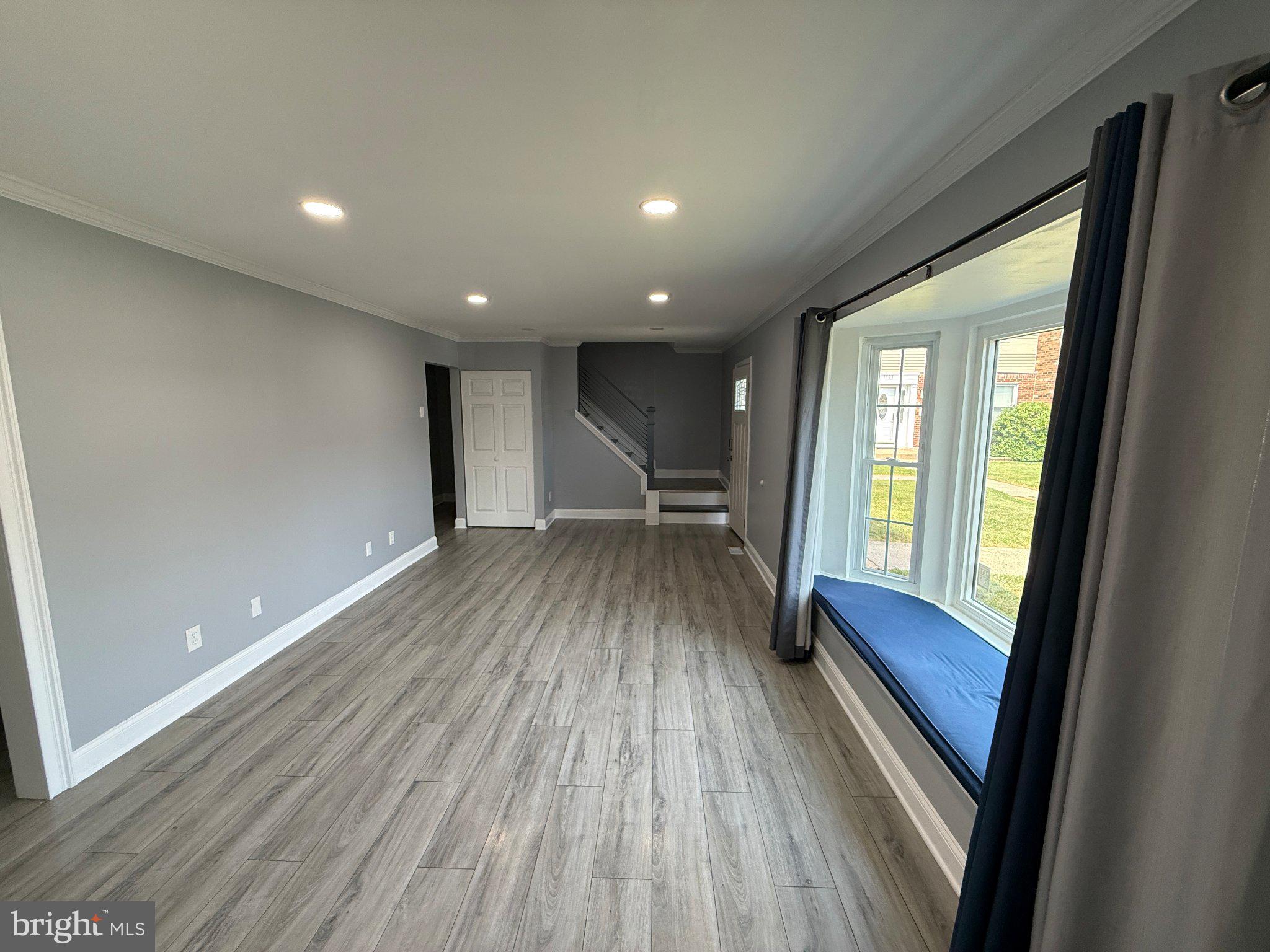 COUNTY DOWNE - Residential