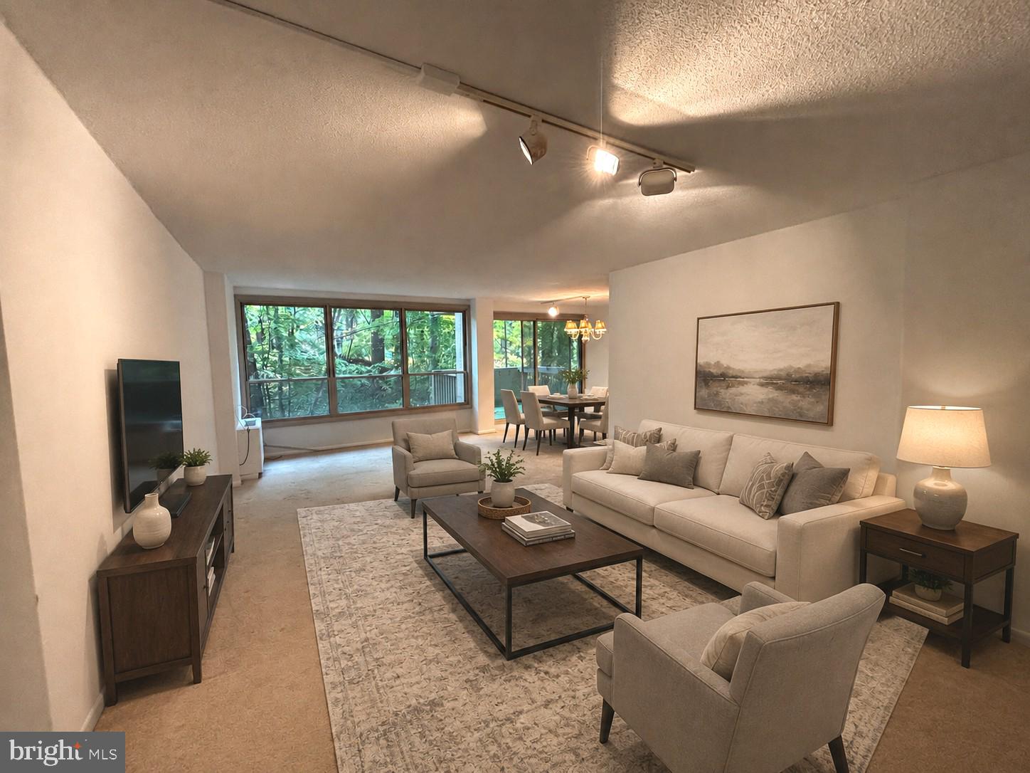 GREEN HILL - Residential
