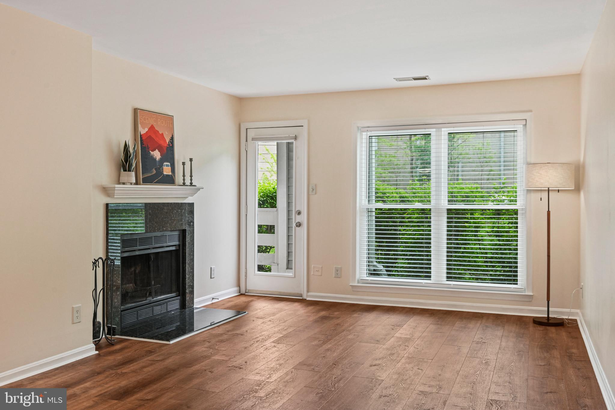 FOUR WINDS AT OAKTON - Residential