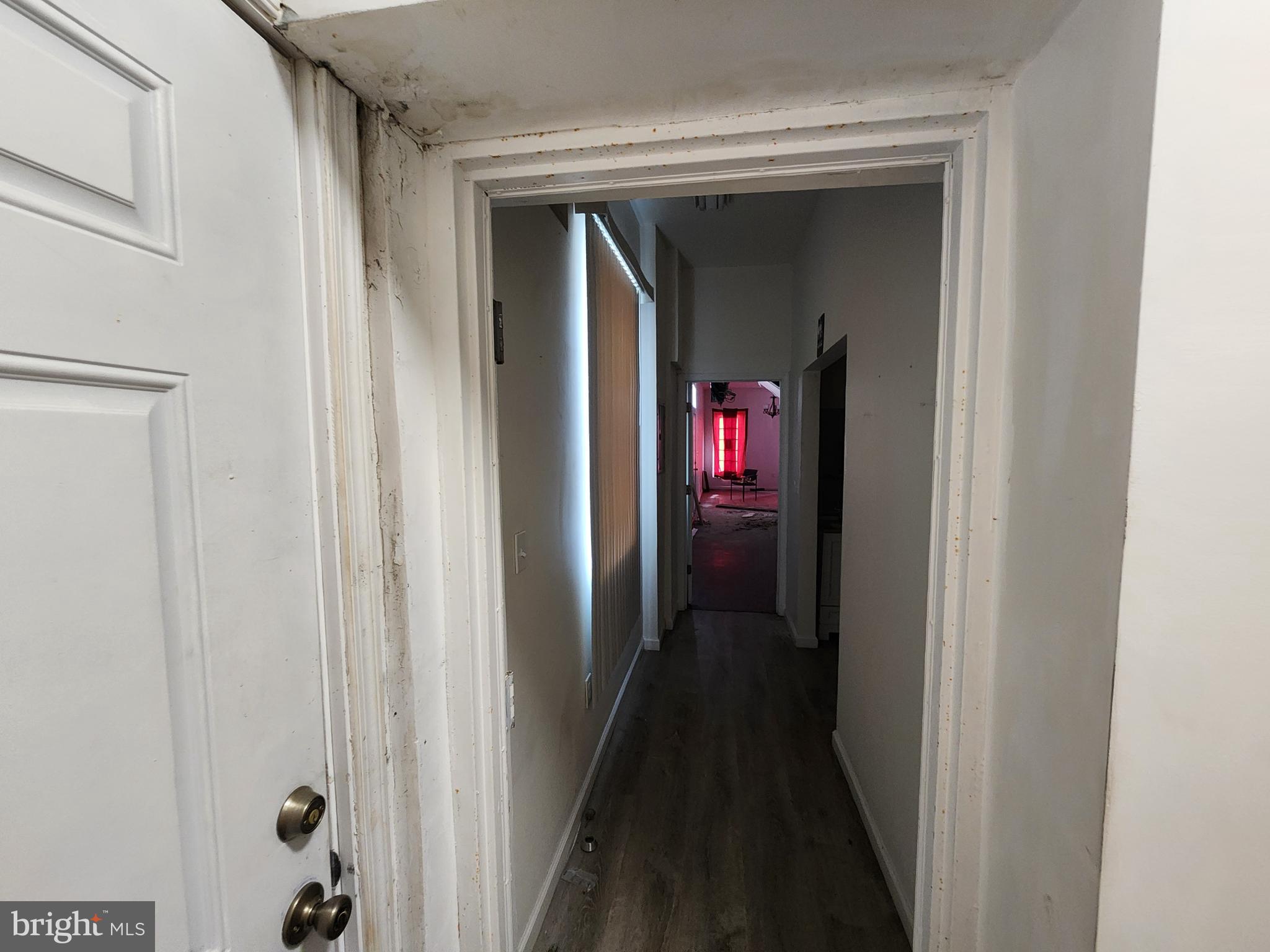 SANDTOWN-WINCHESTER - Commercial Sale
