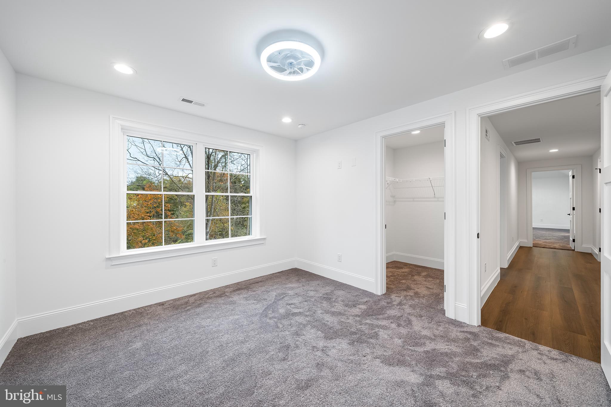 BLUE BELL - Residential