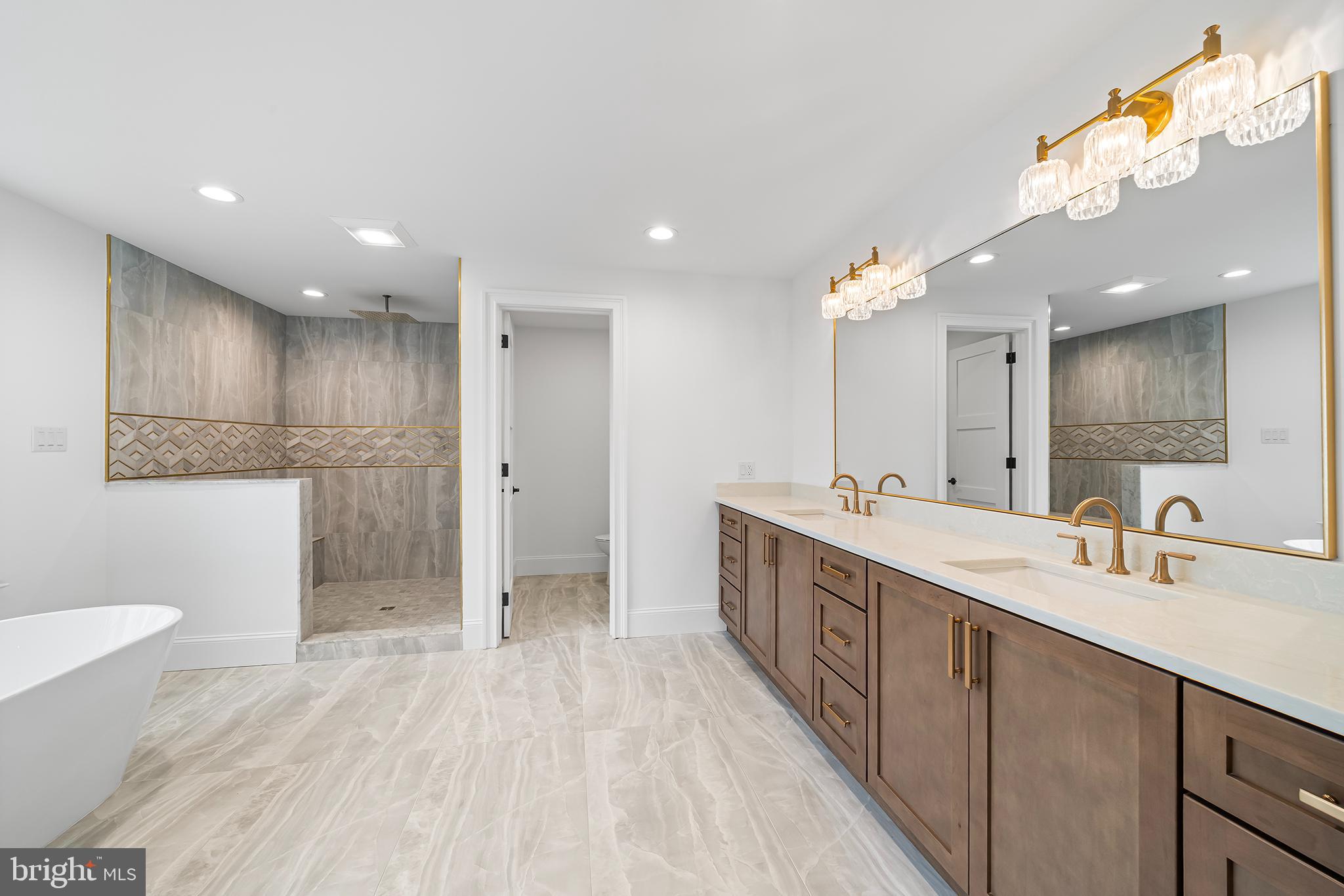 BLUE BELL - Residential