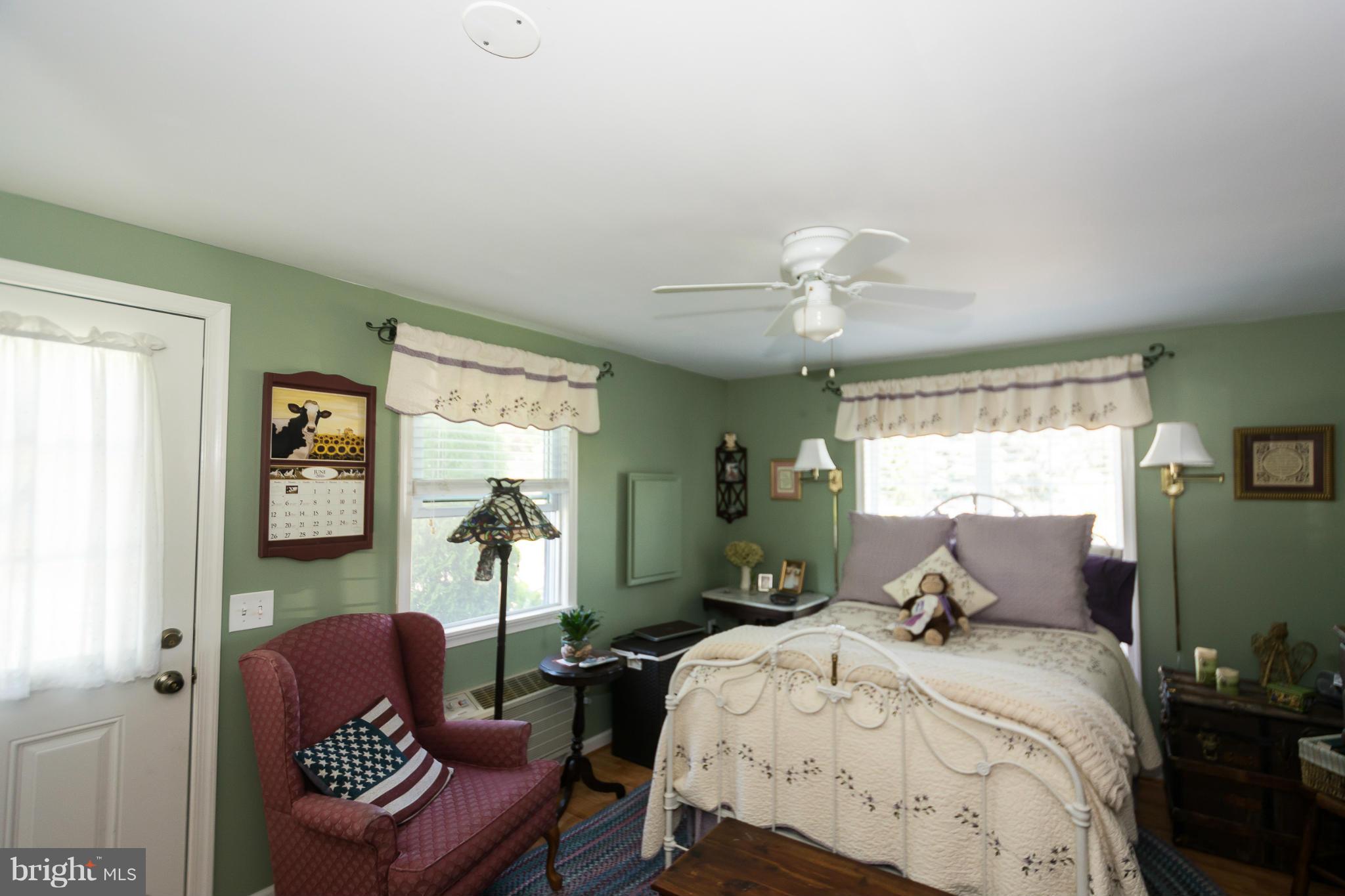 MIDDLETOWN FARMS - Residential