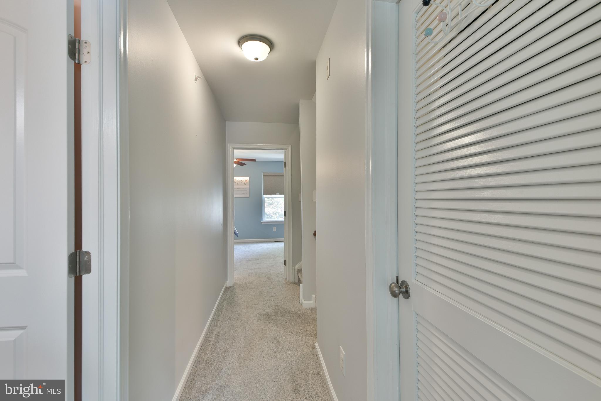 TOWNHOUSES AT CROOKED BILLET - Residential