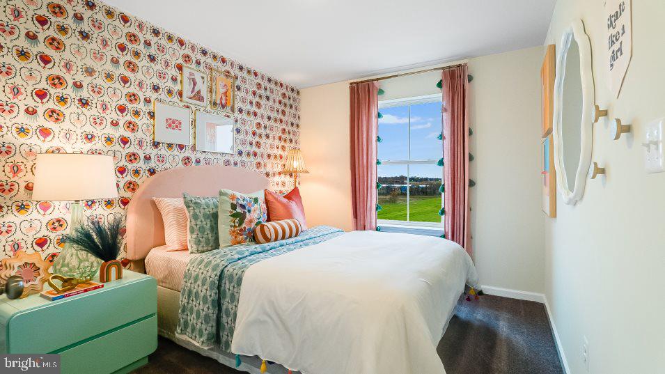 RED CLOVER MEADOWS - Residential