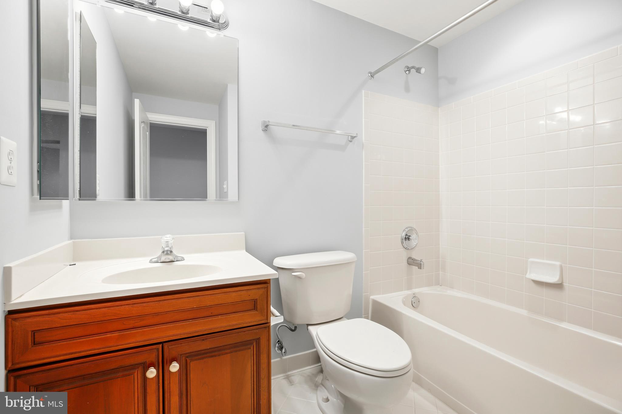 BROOKEFIELD - Residential