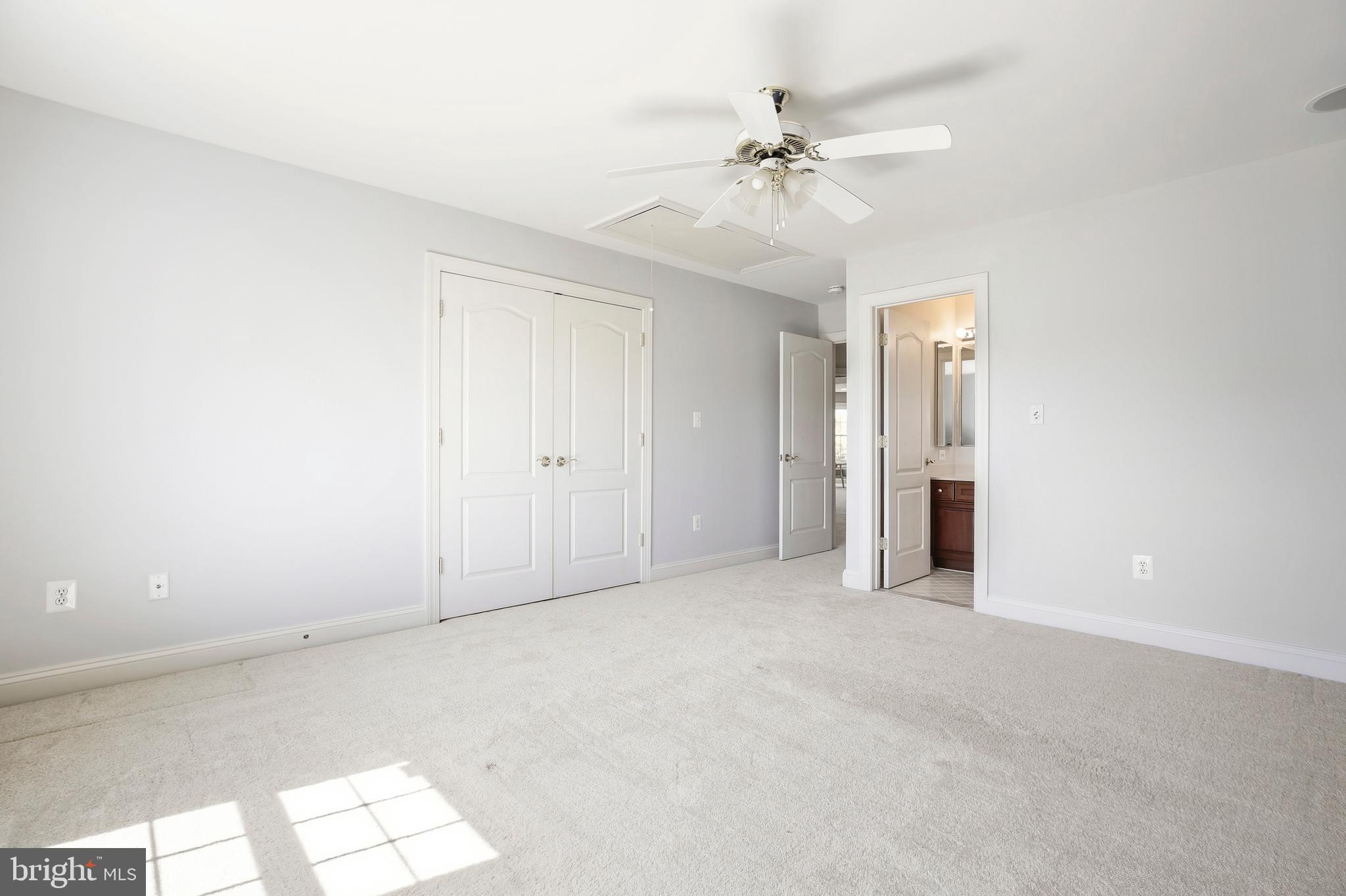 BROOKEFIELD - Residential