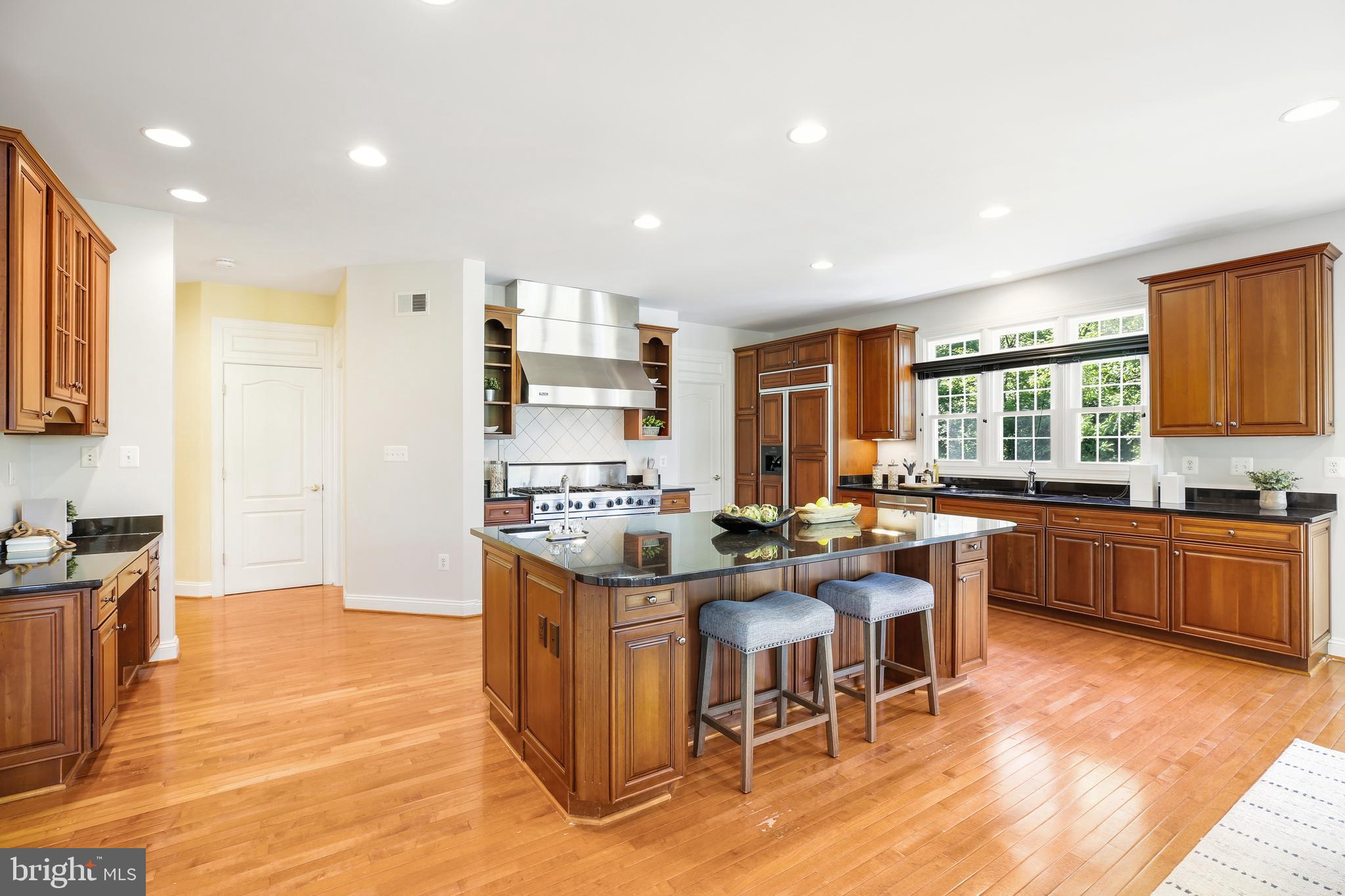 BROOKEFIELD - Residential